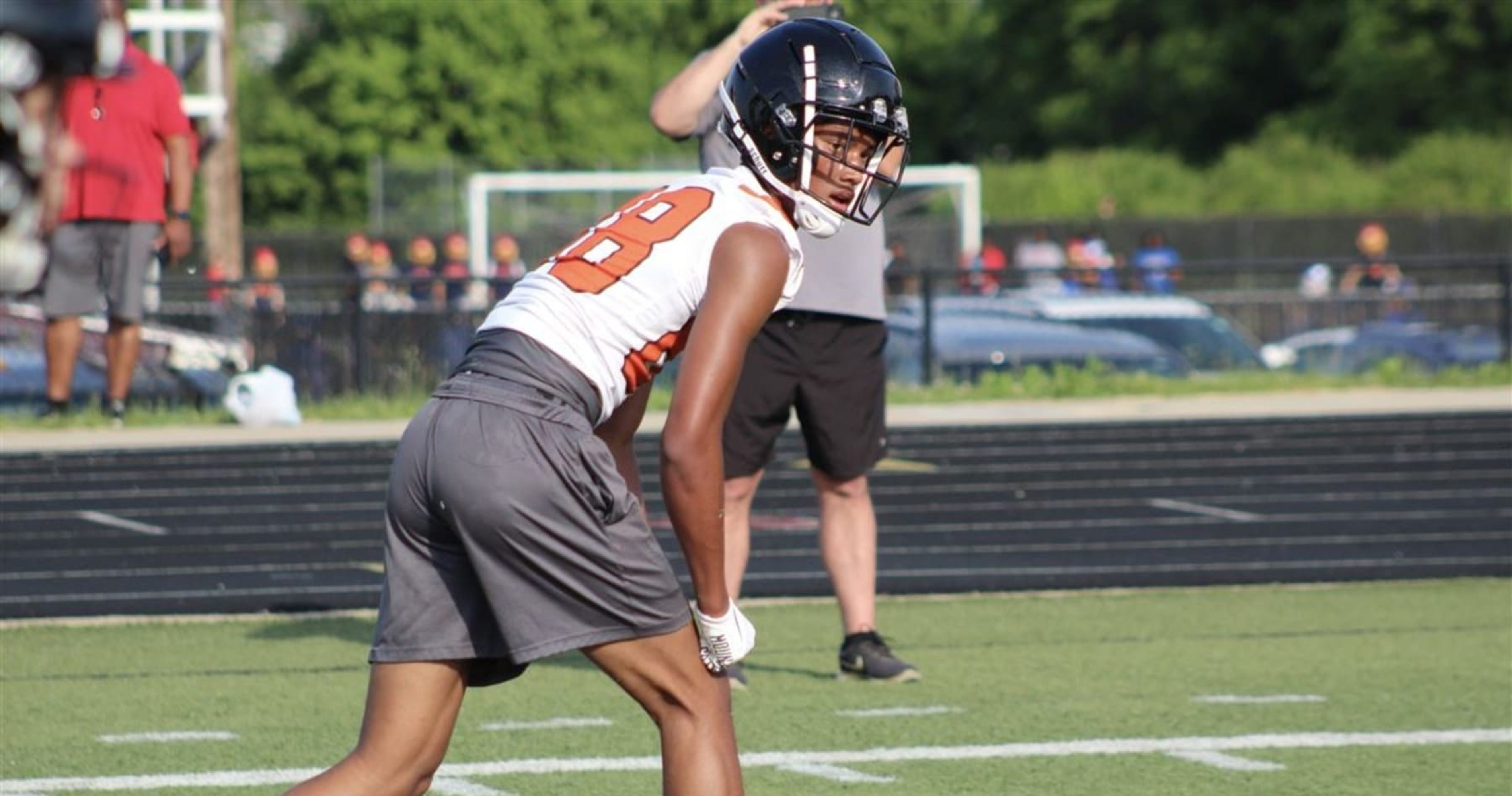 2026 Prospect Chris Henry Jr., Son of Former Bengals WR, Commits to ...