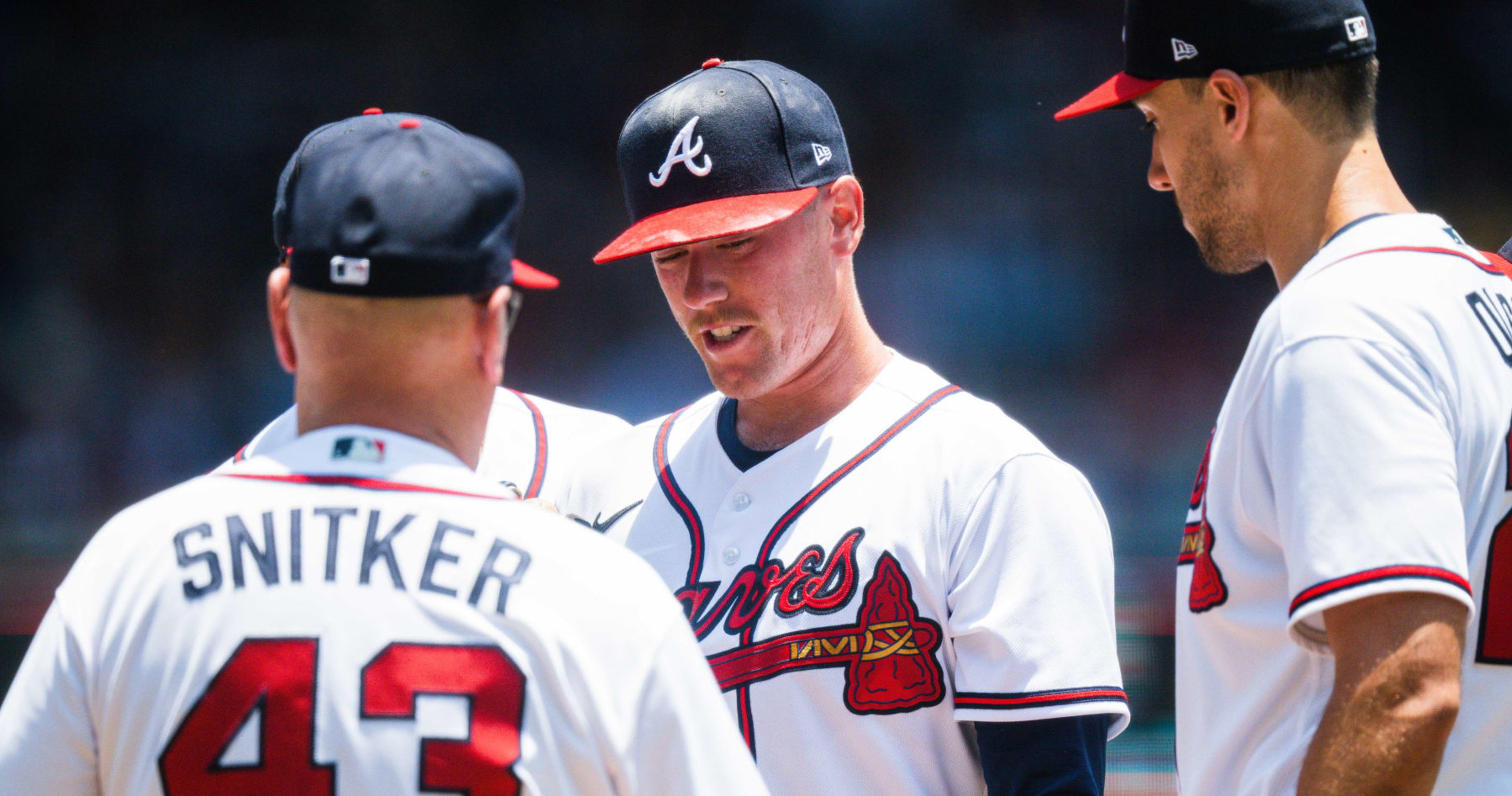 Which Braves pitchers have 3000+ strikeouts in their careers? MLB