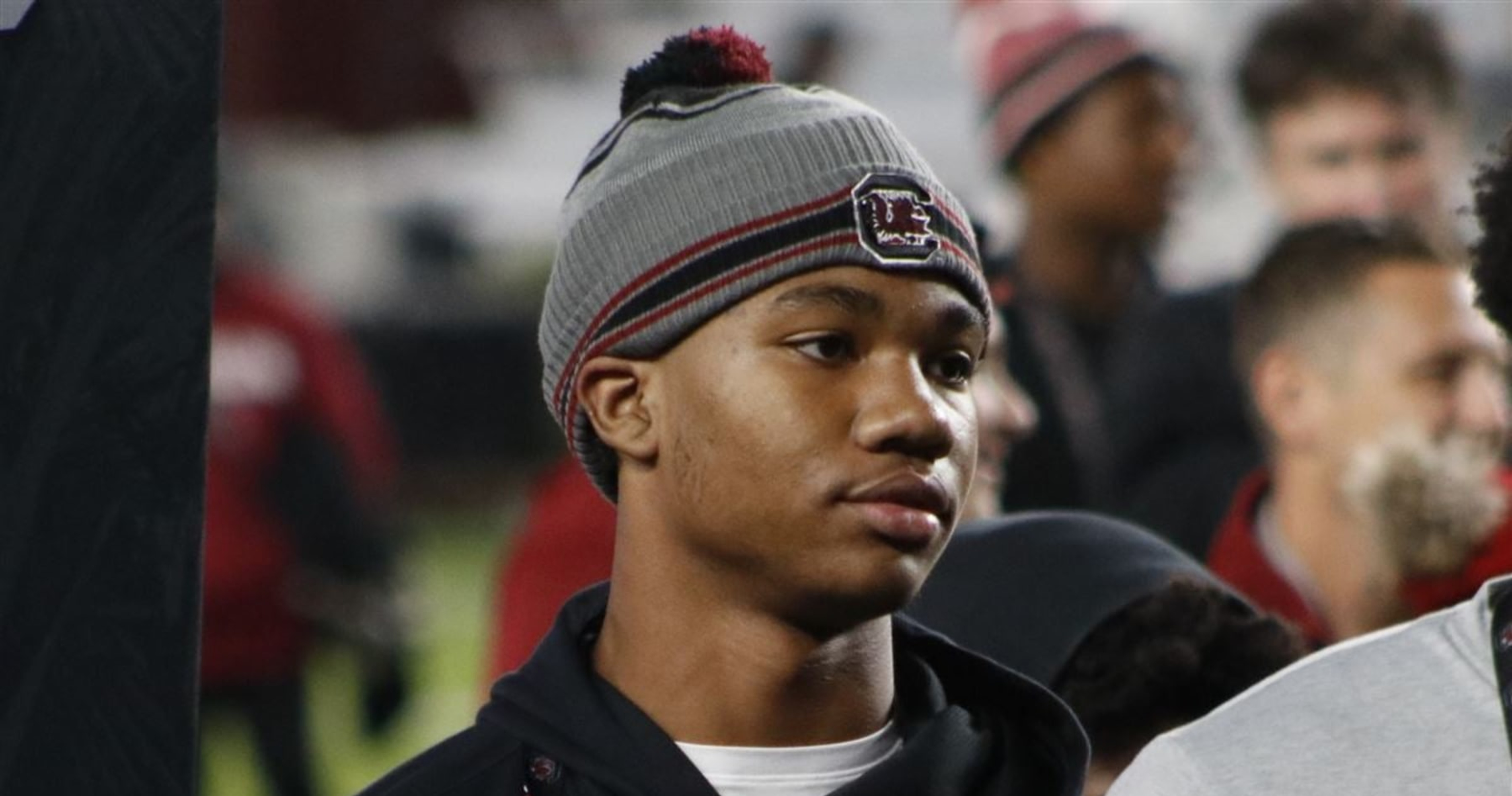 5Star Edge Rusher Dylan Stewart Commits to South Carolina over Ohio