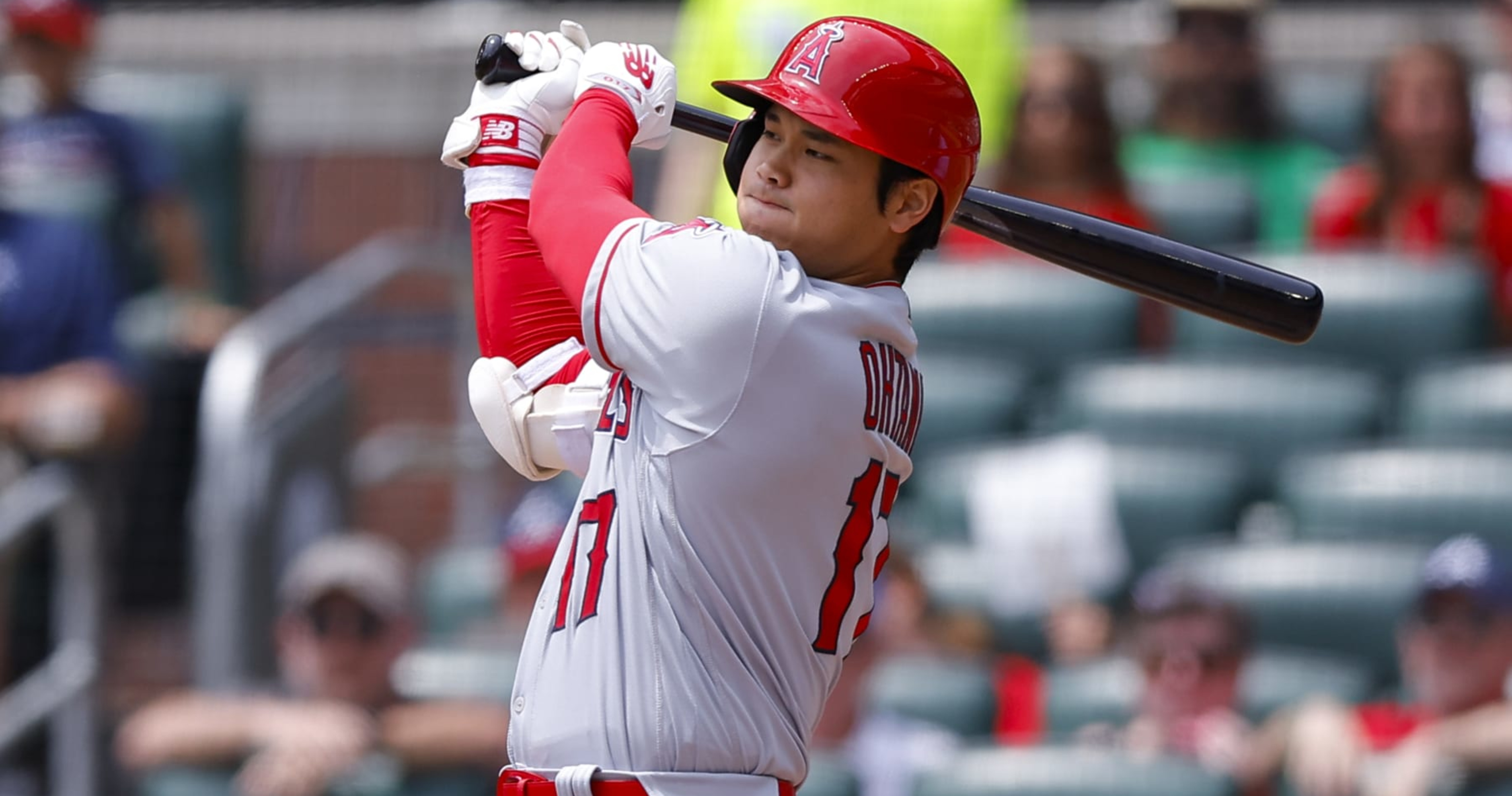 Is Eugenio Suarez for Real? - Fake Teams