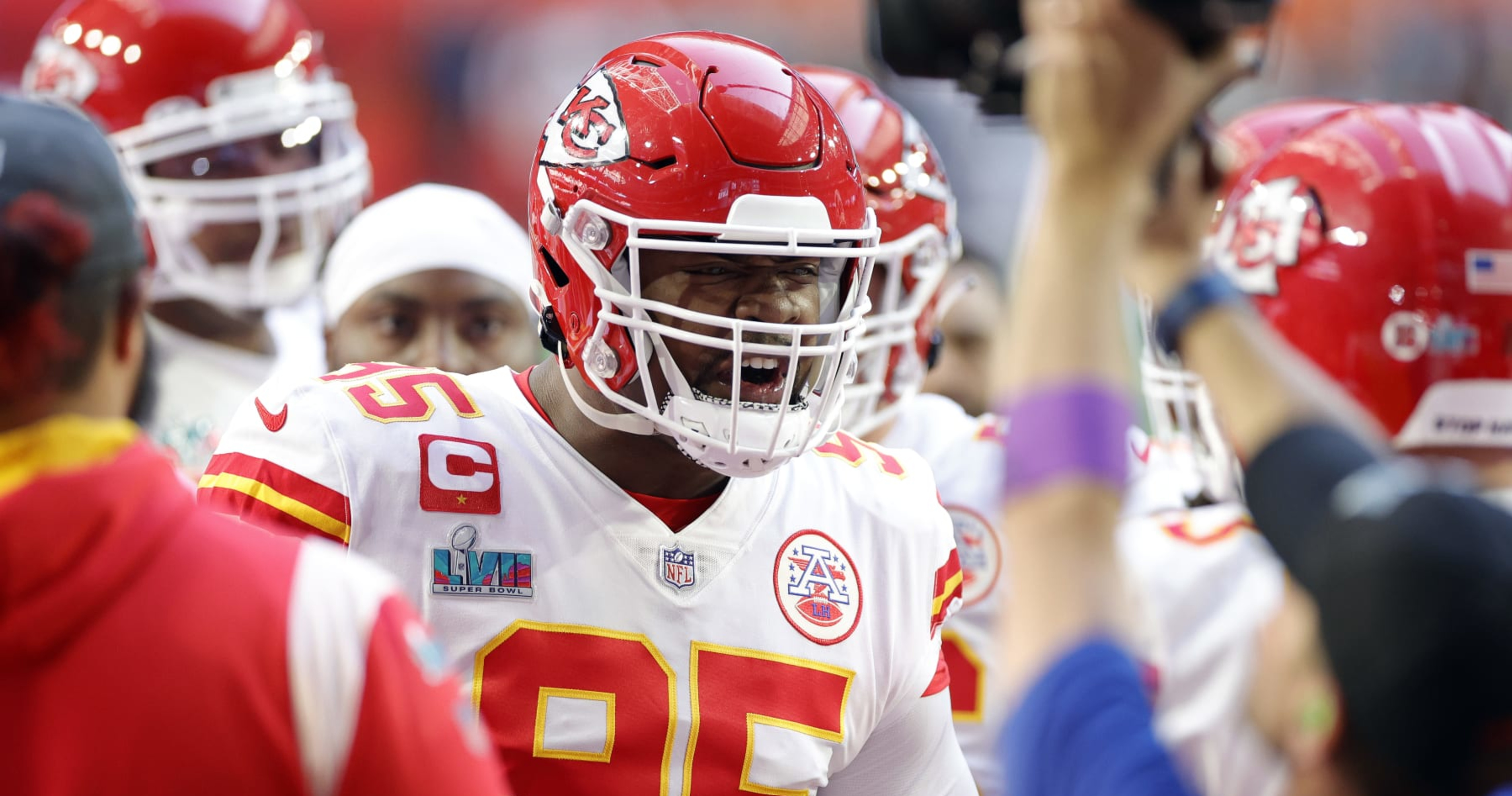 Chiefs GM: We Have 'No Intentions' of Trading Chris Jones; DT Deserves 'Big Contract' thumbnail