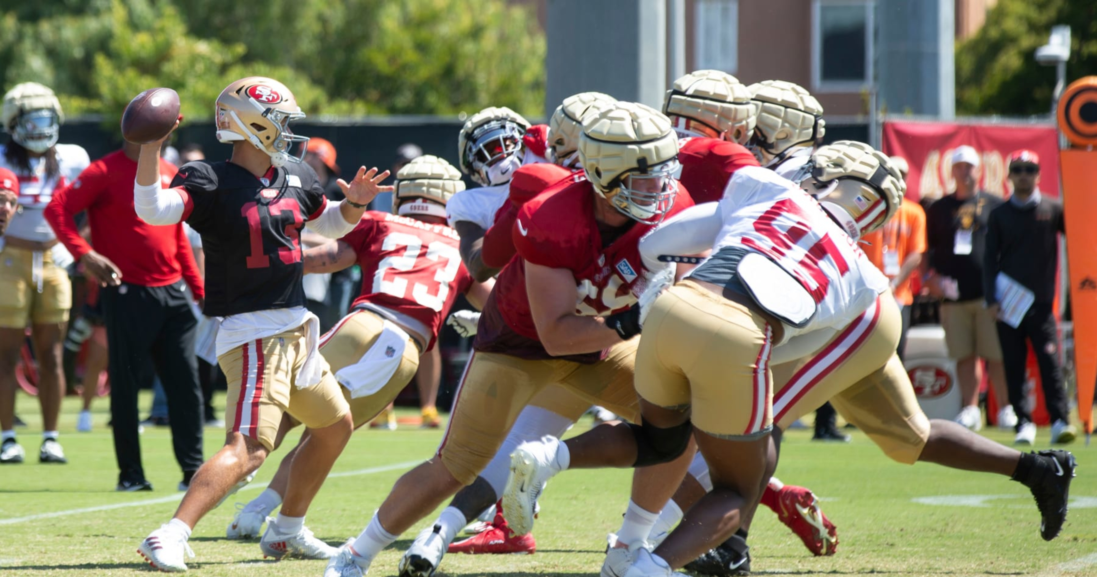 Live updates from the 49ers vs. Raiders joint practice: Brock