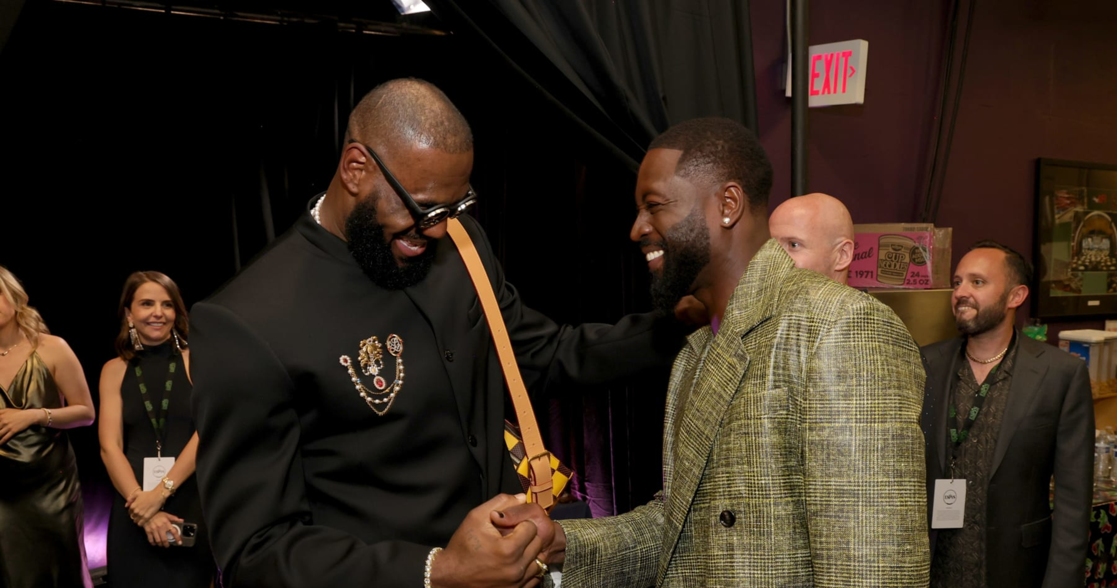 Lakers' LeBron James Congratulates Dwyane Wade for Hall of Fame Induction |  News, Scores, Highlights, Stats, and Rumors | Bleacher Report