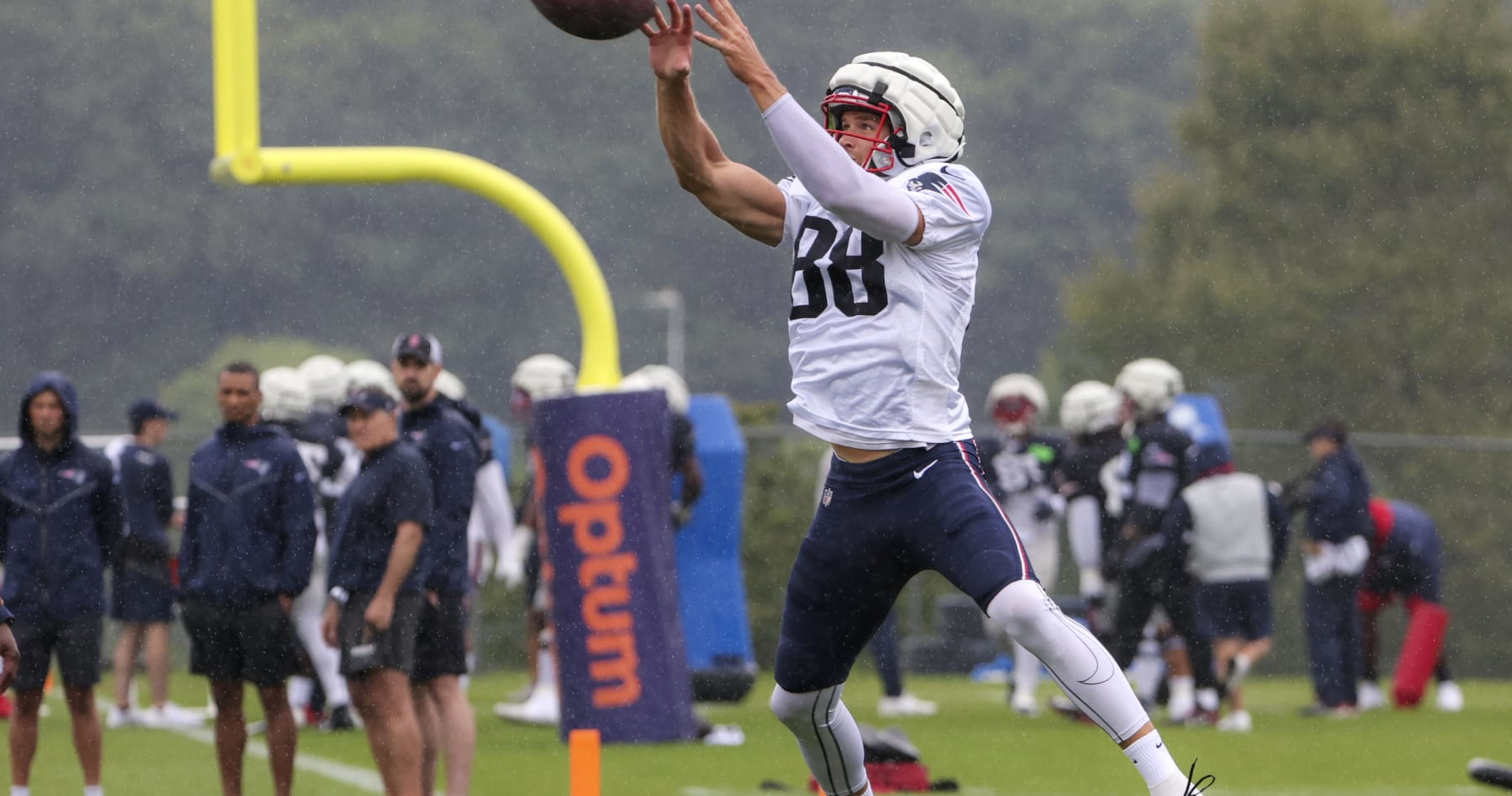 Patriots To Sign TE Mike Gesicki