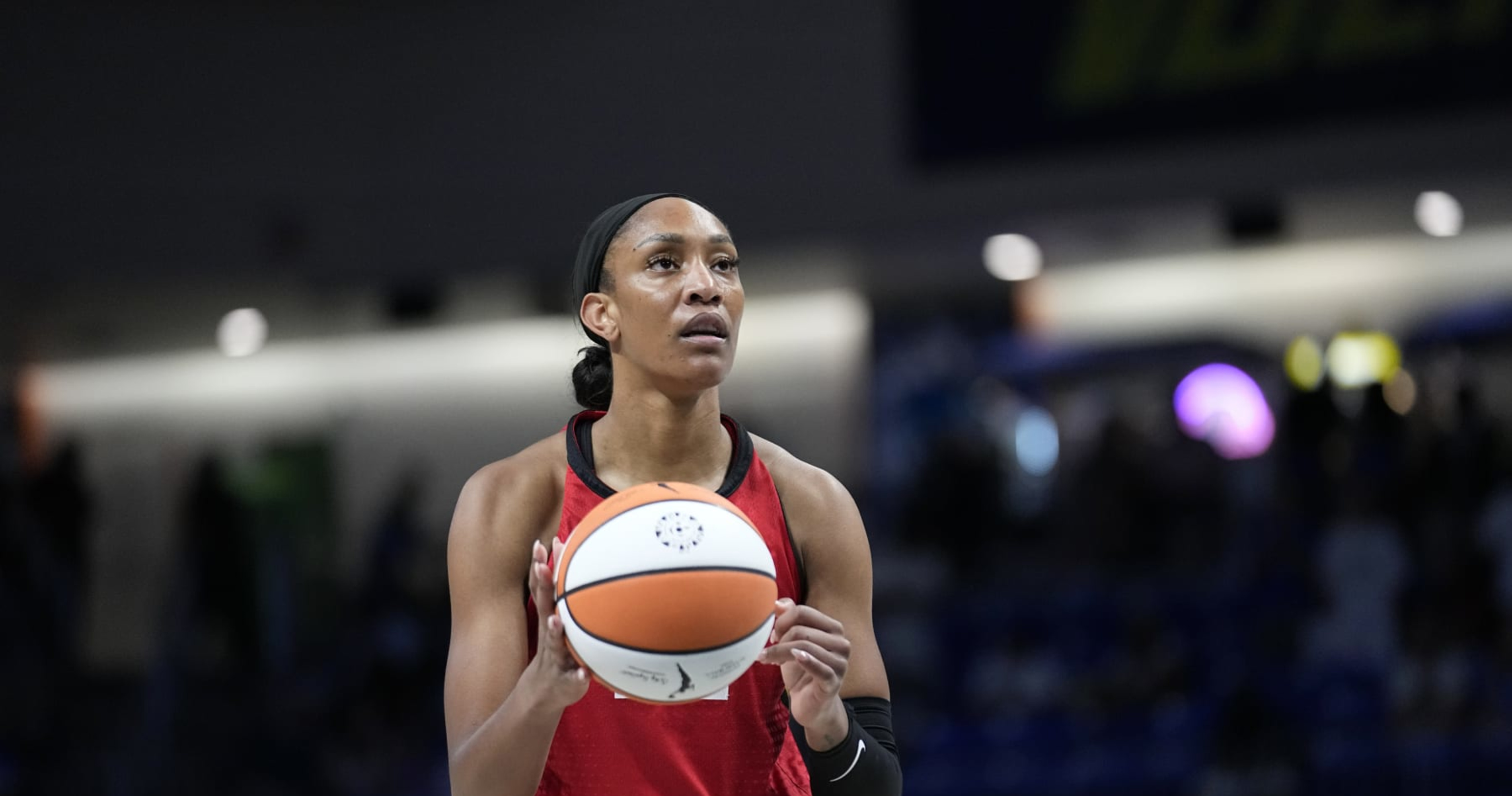 A'ja Wilson ties WNBA record with 53 points against Atlanta Dream