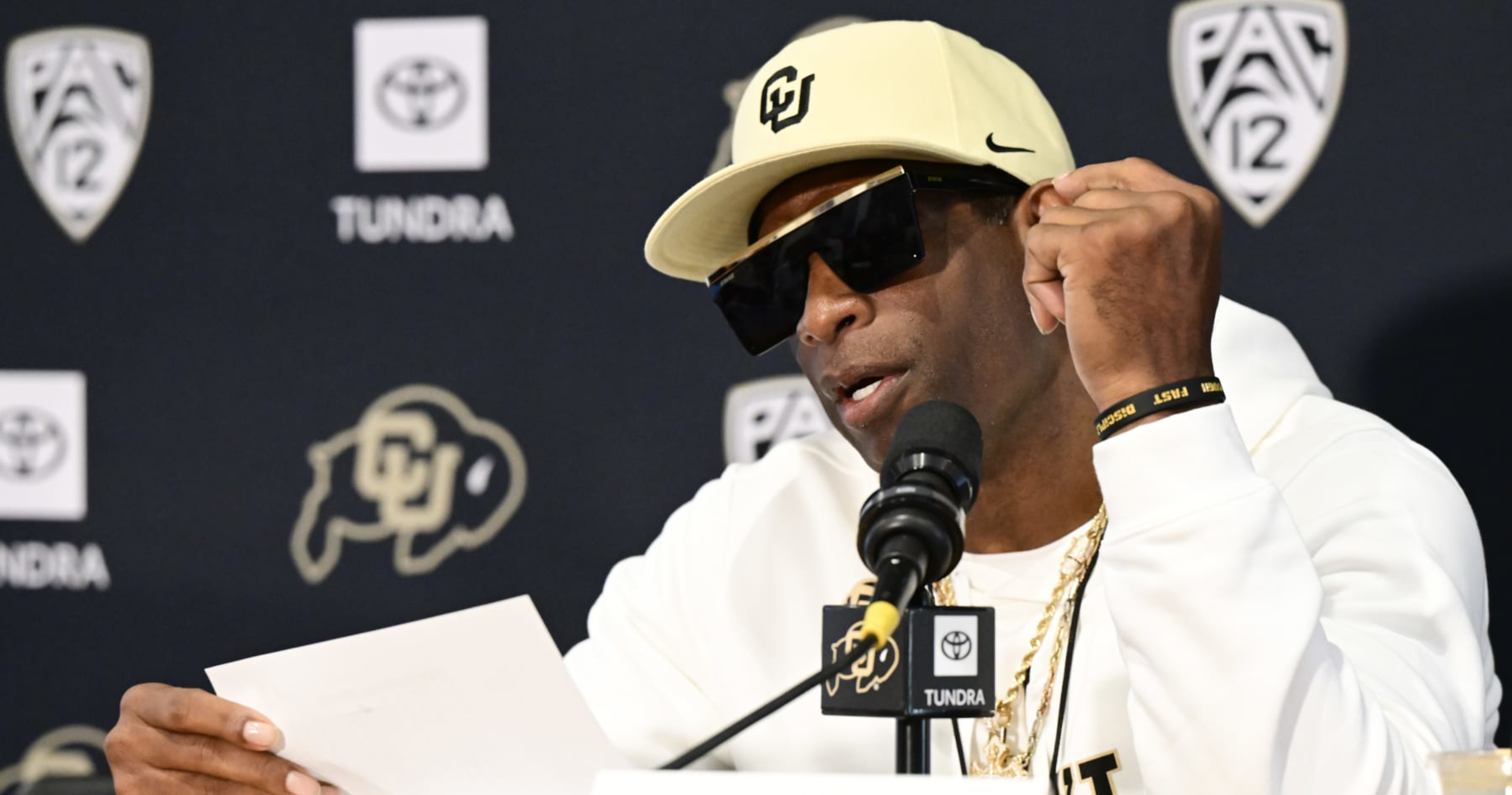 Deion Sanders claims some Colorado players 'didn't love football' following  overhaul