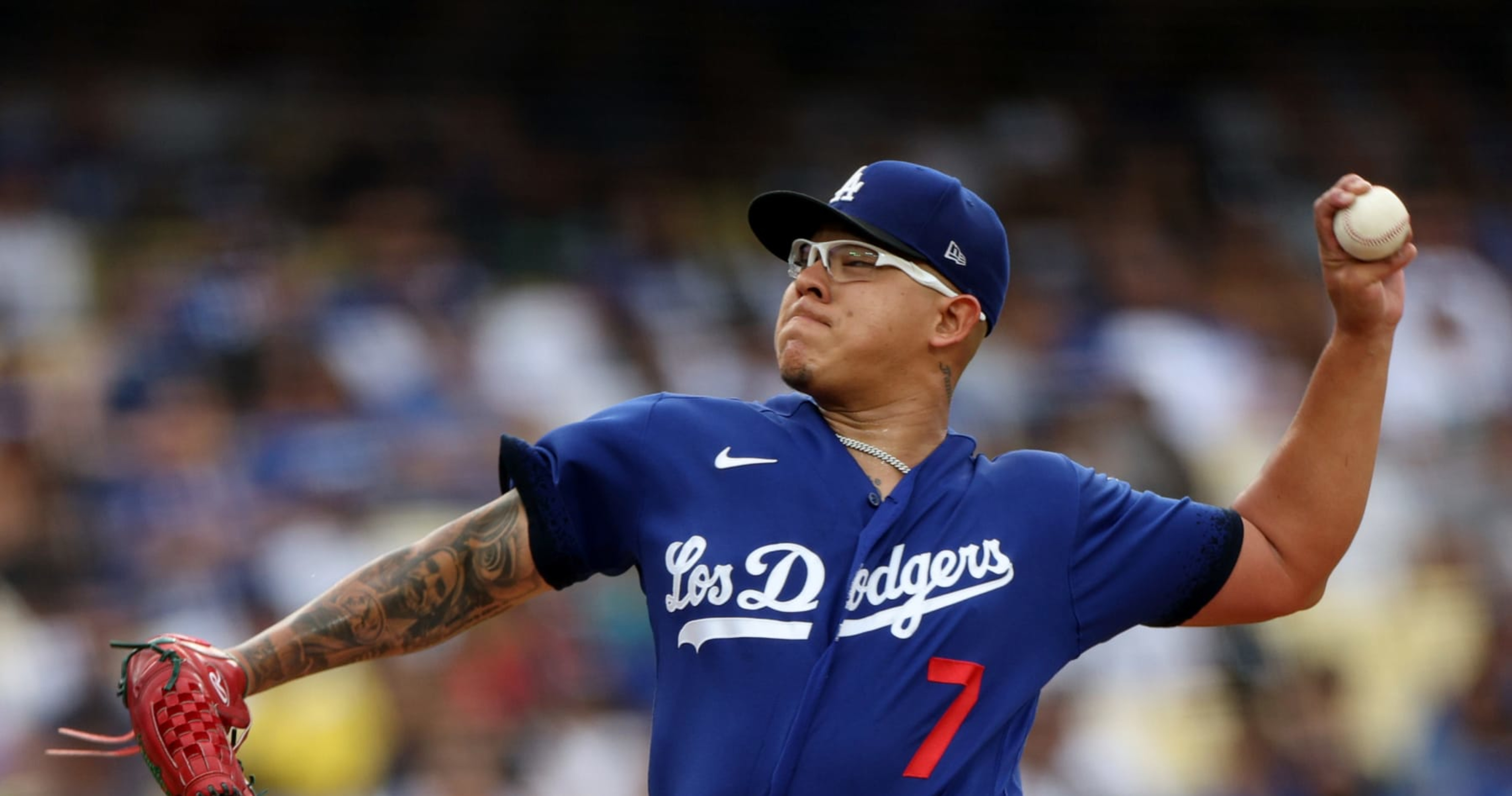 Dylan Hernández: Julio Urías Proved He Can Be The Dodgers' Ace