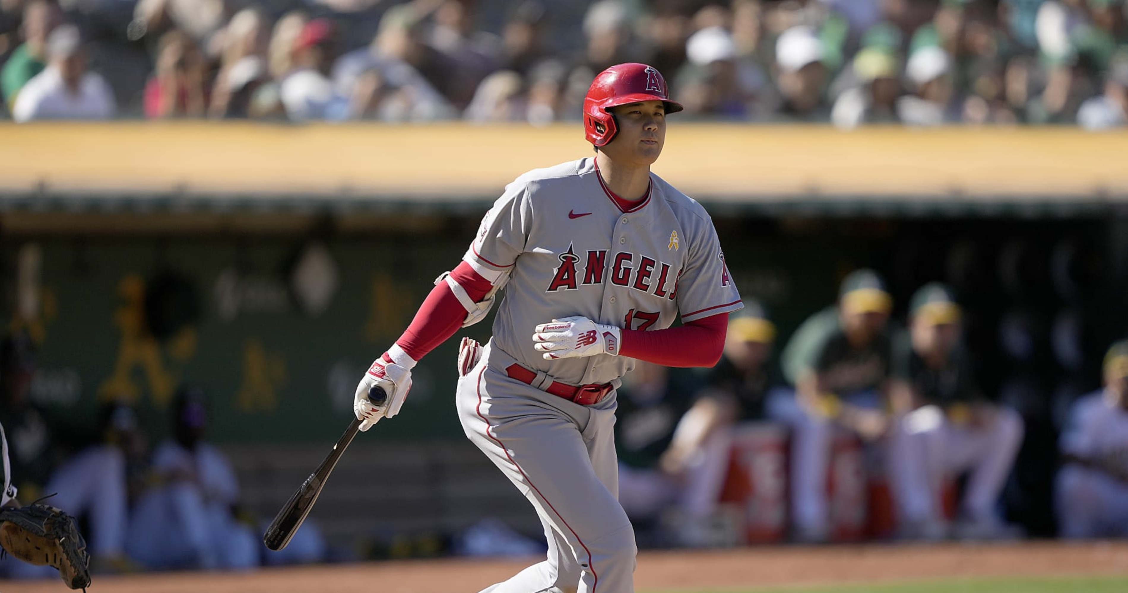 MLB: Los Angeles Angels two-way superstar Shohei Ohtani was scratched from  Monday night's game against the visiting Baltimore Orioles due to right  oblique tightness. - The Japan News