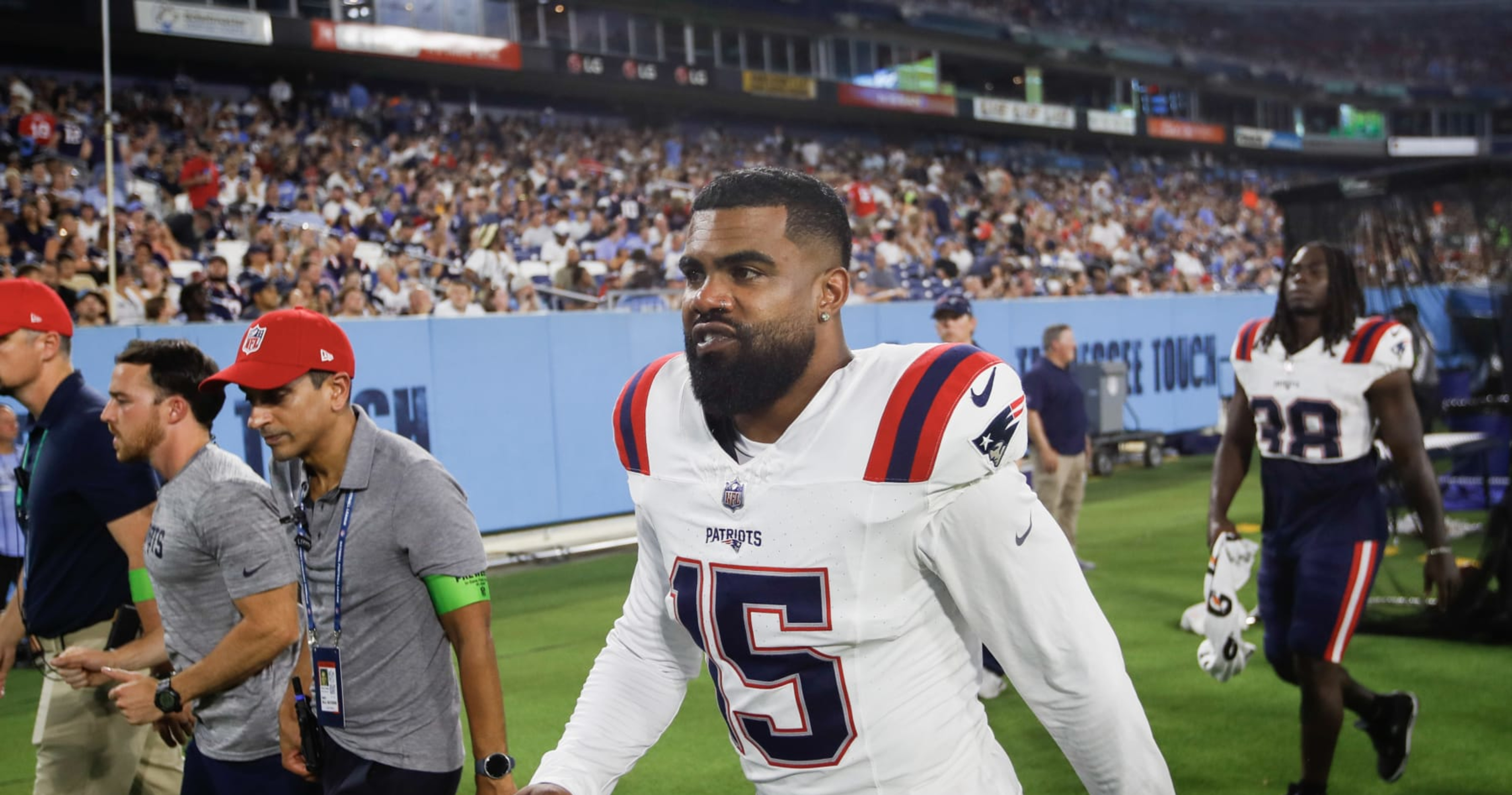 Photo: Ezekiel Elliott Has Reversible Chain With Cowboys, Patriots Jersey  Numbers, News, Scores, Highlights, Stats, and Rumors