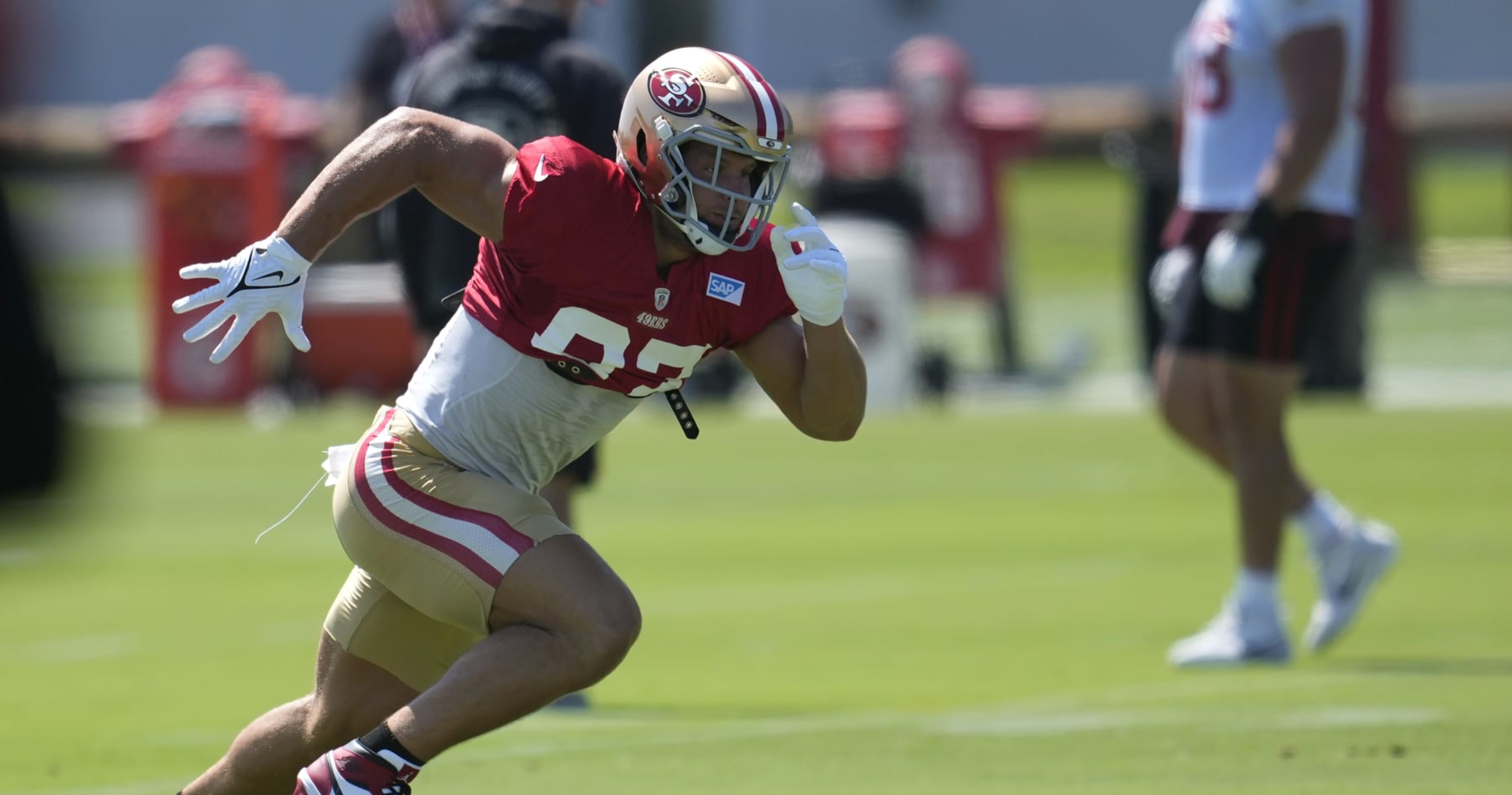 49ers share alarming Nick Bosa contract update