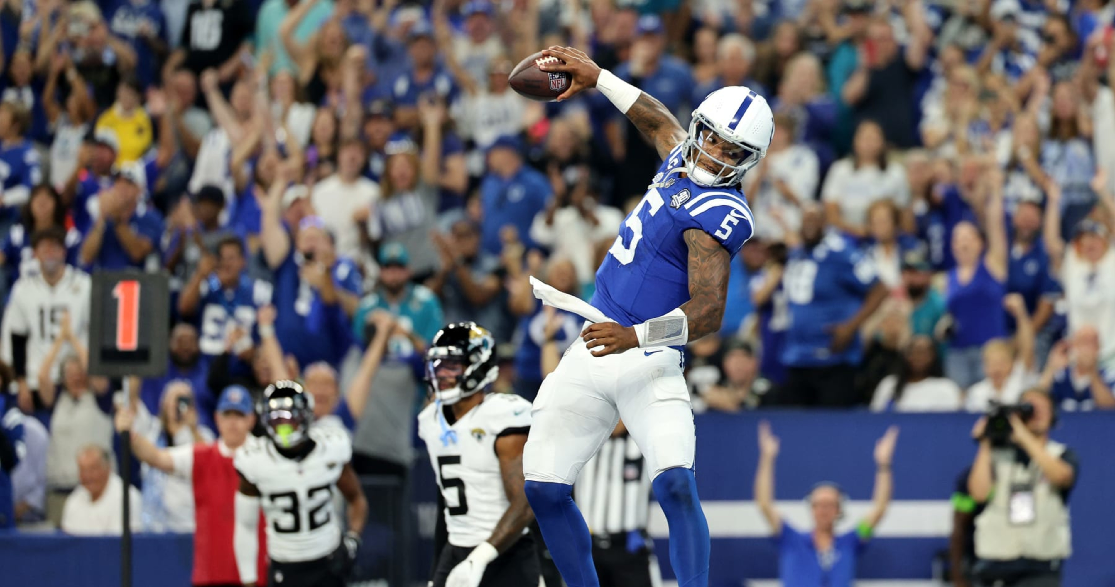 Colts' Anthony Richardson Impresses Fans in 1st NFL Start Despite Loss ...
