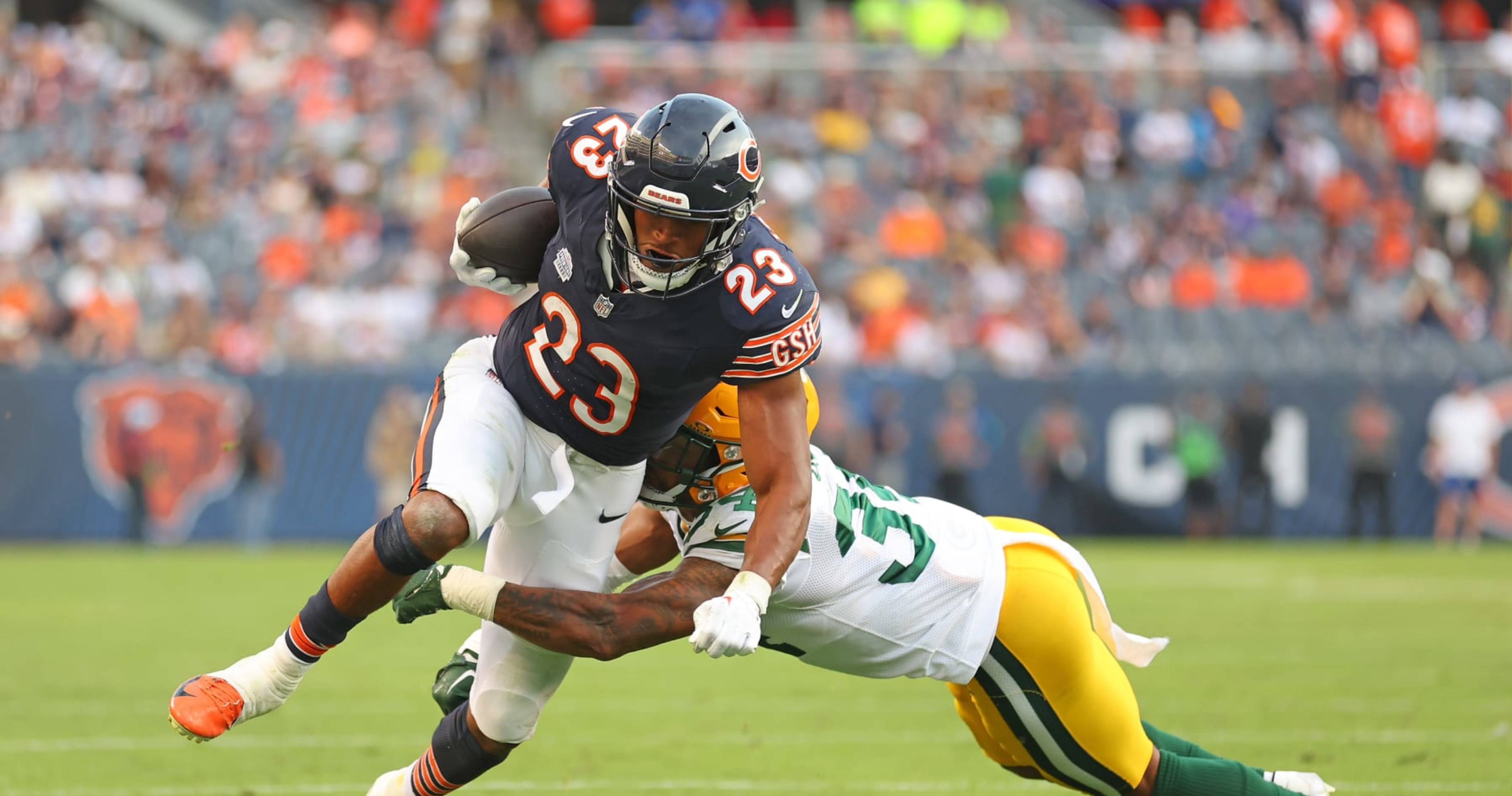 Roschon Johnson sees 'playmaker' Justin Fields leading 'special' Bears  offense – NBC Sports Chicago