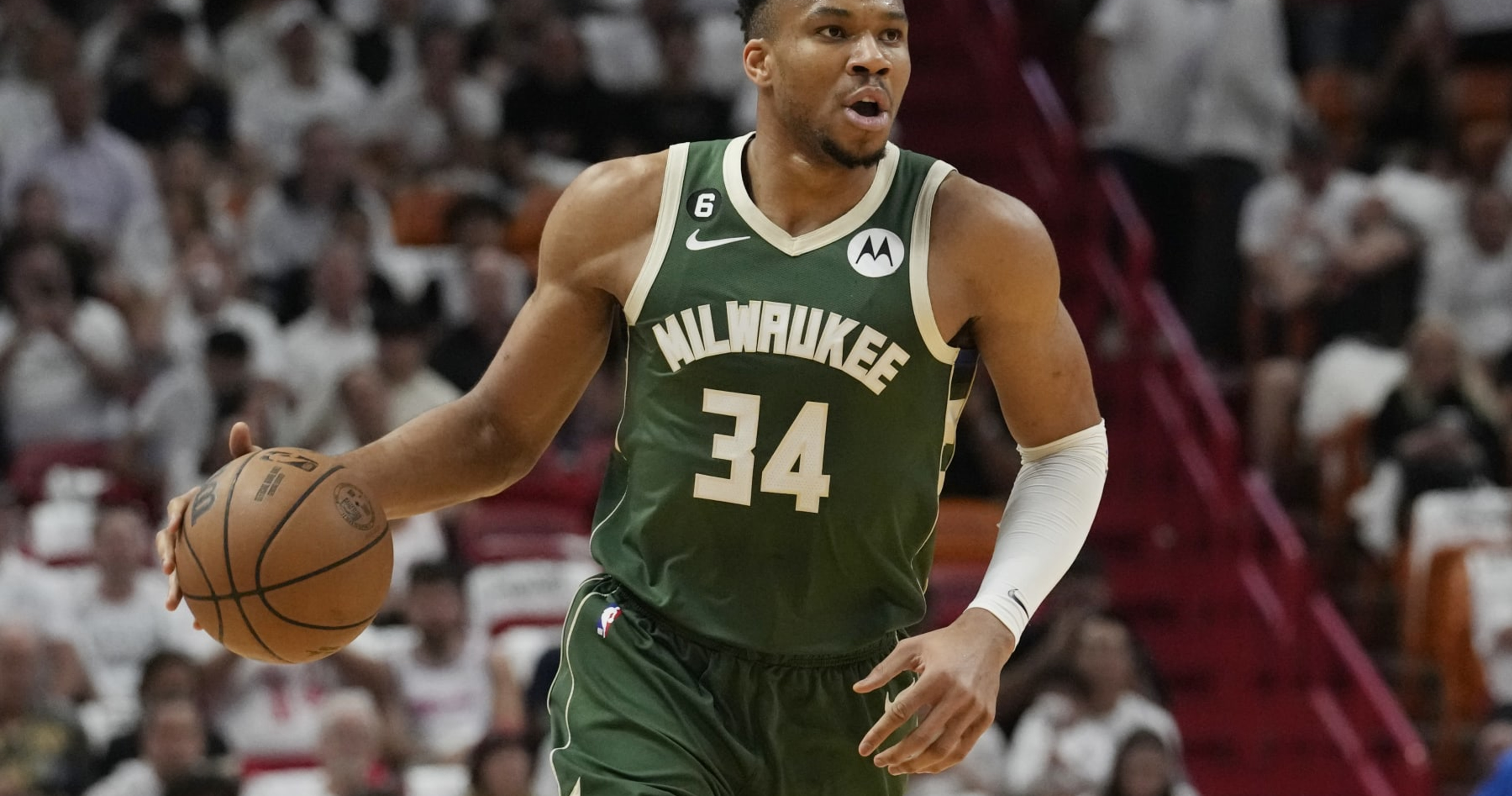 A última chance de Giannis no Bucks?