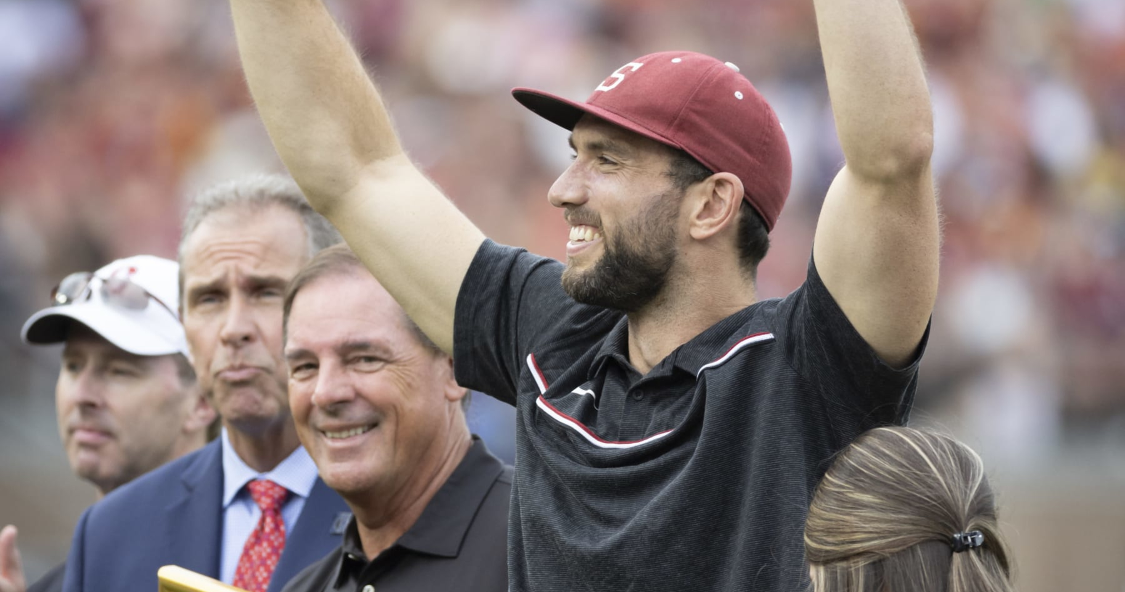 Andrew Luck Coaching Part Time At Palo Alto Hs Pro Bowler Retired From Nfl In 2019 News