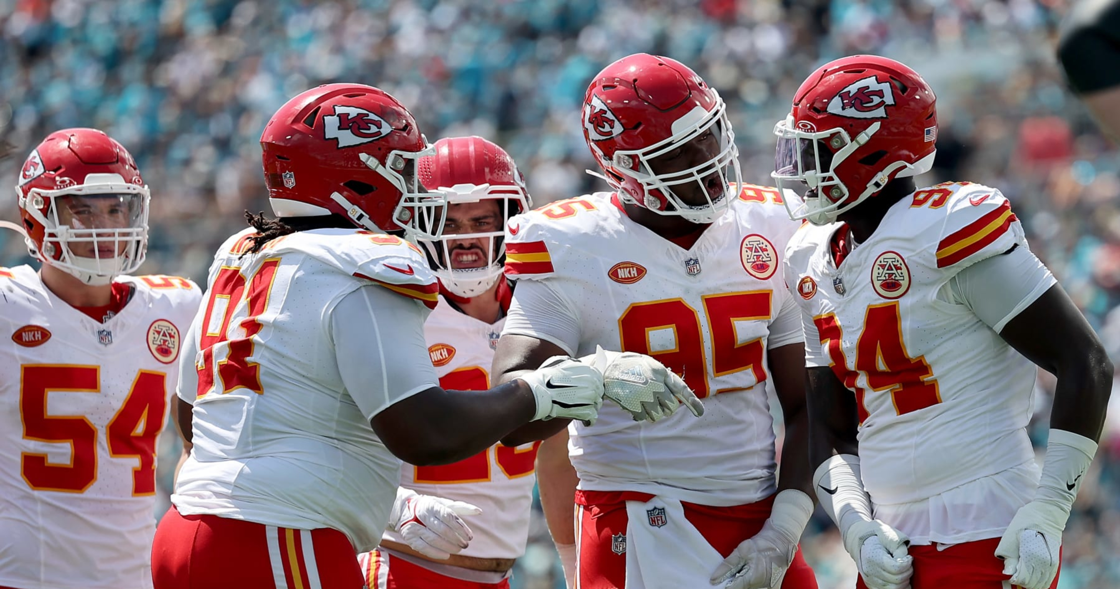 Is Chris Jones playing vs. Lions? Why Chiefs defender is at NFL