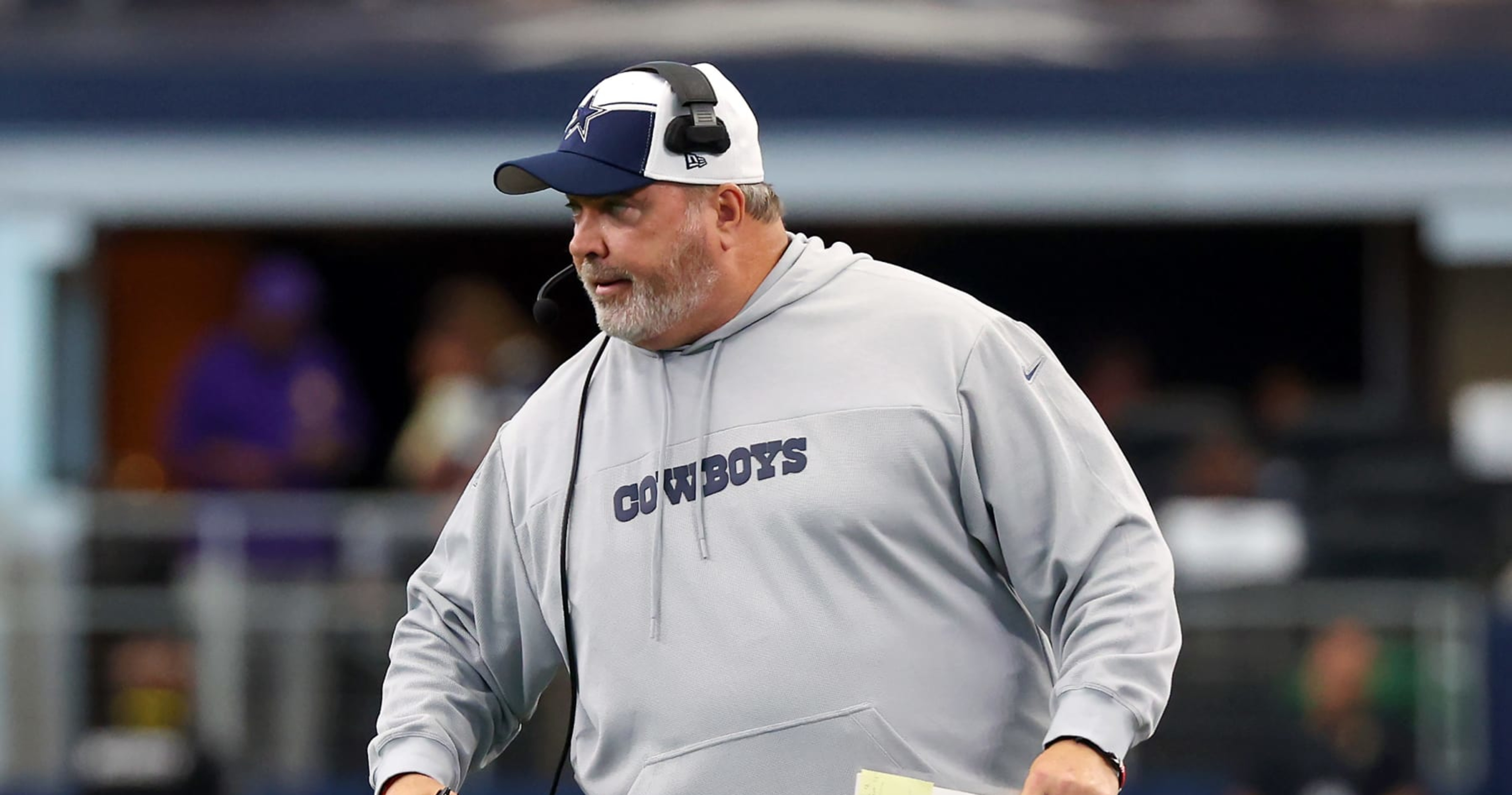 Arlington, Texas, USA. 11th Dec, 2022. Dallas Cowboys head coach MIKE  MCCARTHY during the NFL football game between the Houston Texans and the Dallas  Cowboys on December 11, 2022 at AT&T Stadium