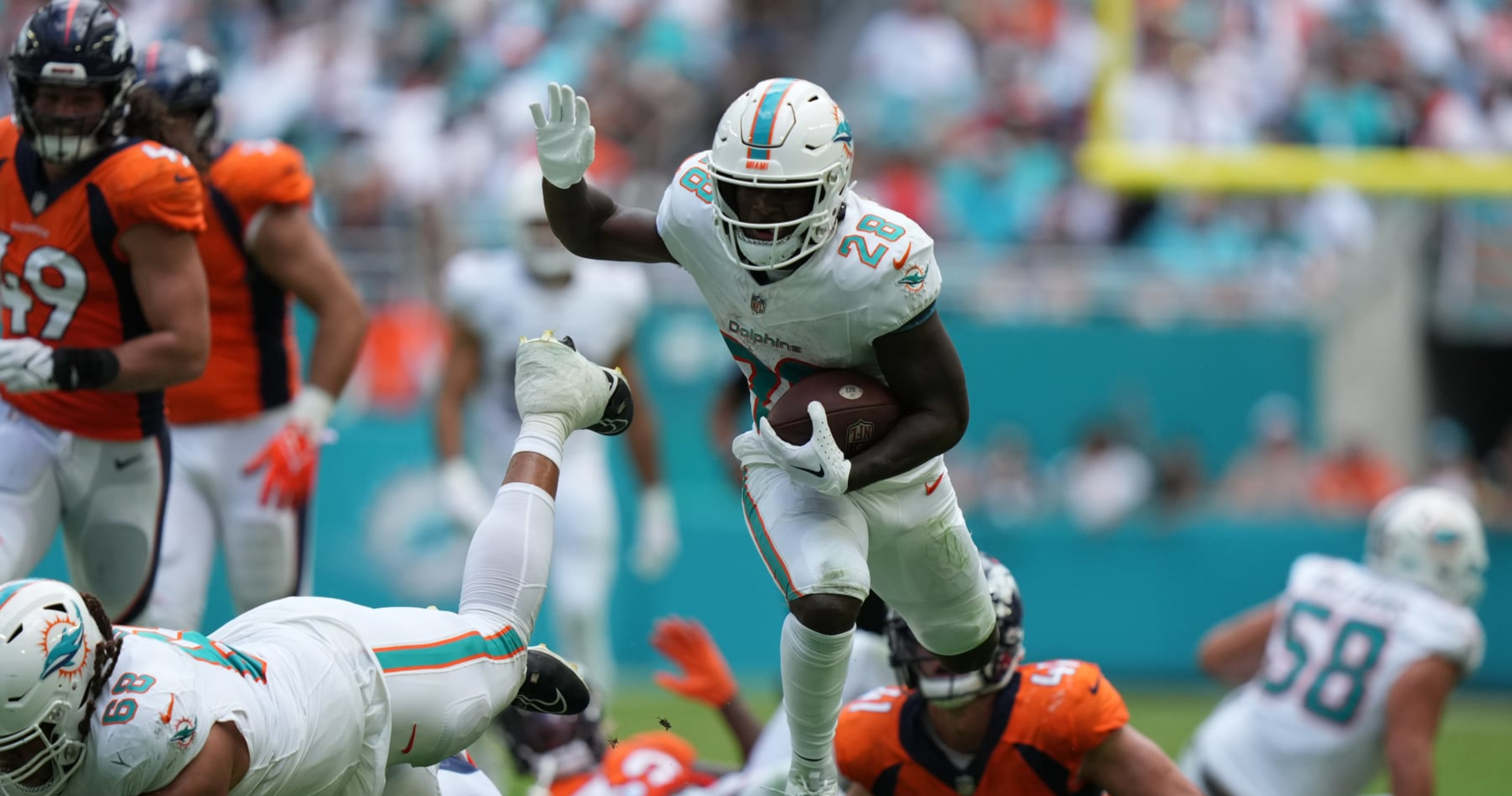 Play in our FREE Dolphins Wire Challenge for Week 4