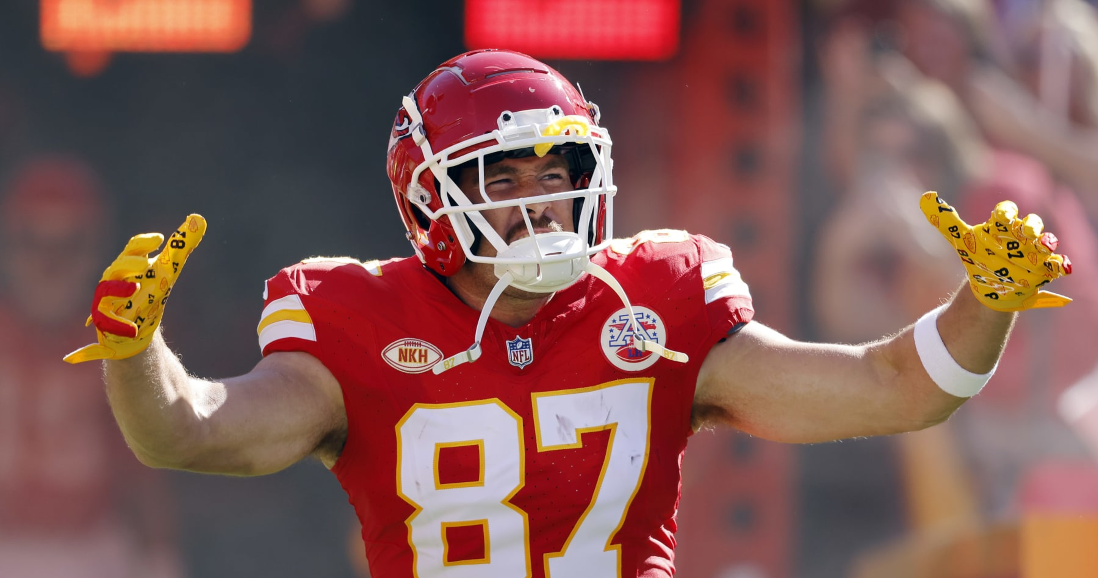 Travis Kelce stats: Is Chiefs tight end the best of all-time? - DraftKings  Network