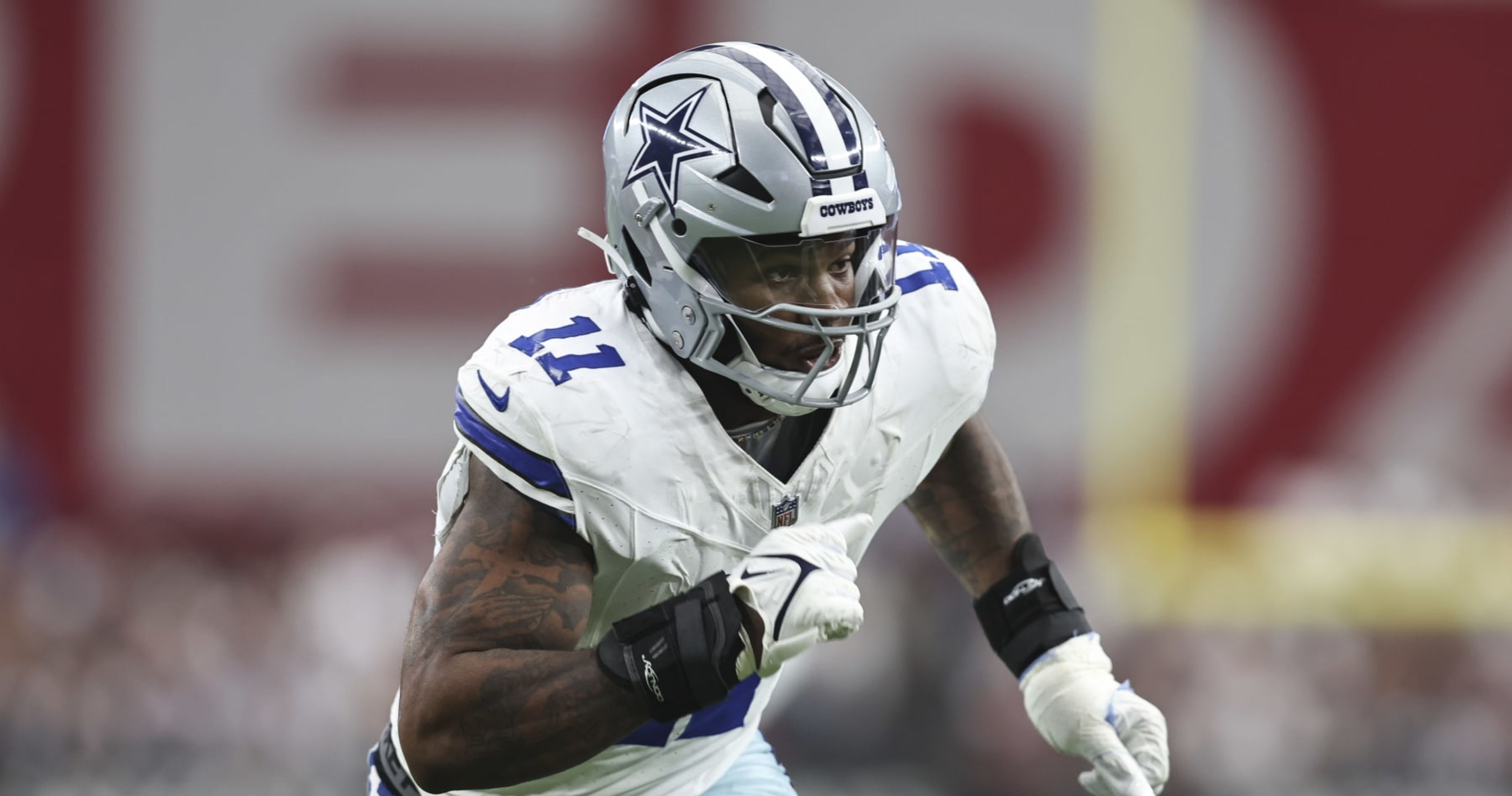 Cowboys' Micah Parsons isn't like Lawrence Taylor, says Bill Belichick