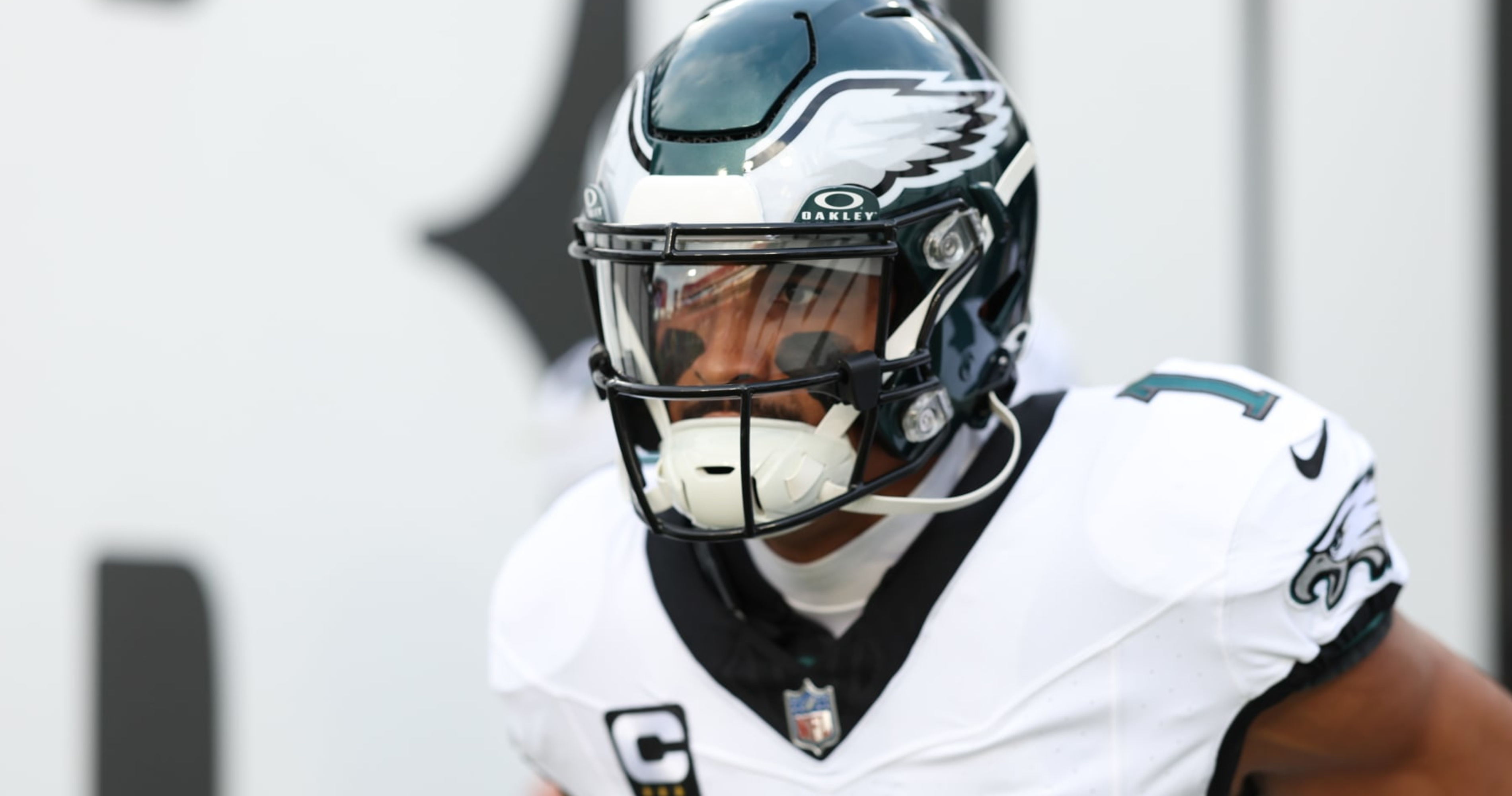 CeeDee Lamb Fan Punches Eagles Supporters During Blowout Game