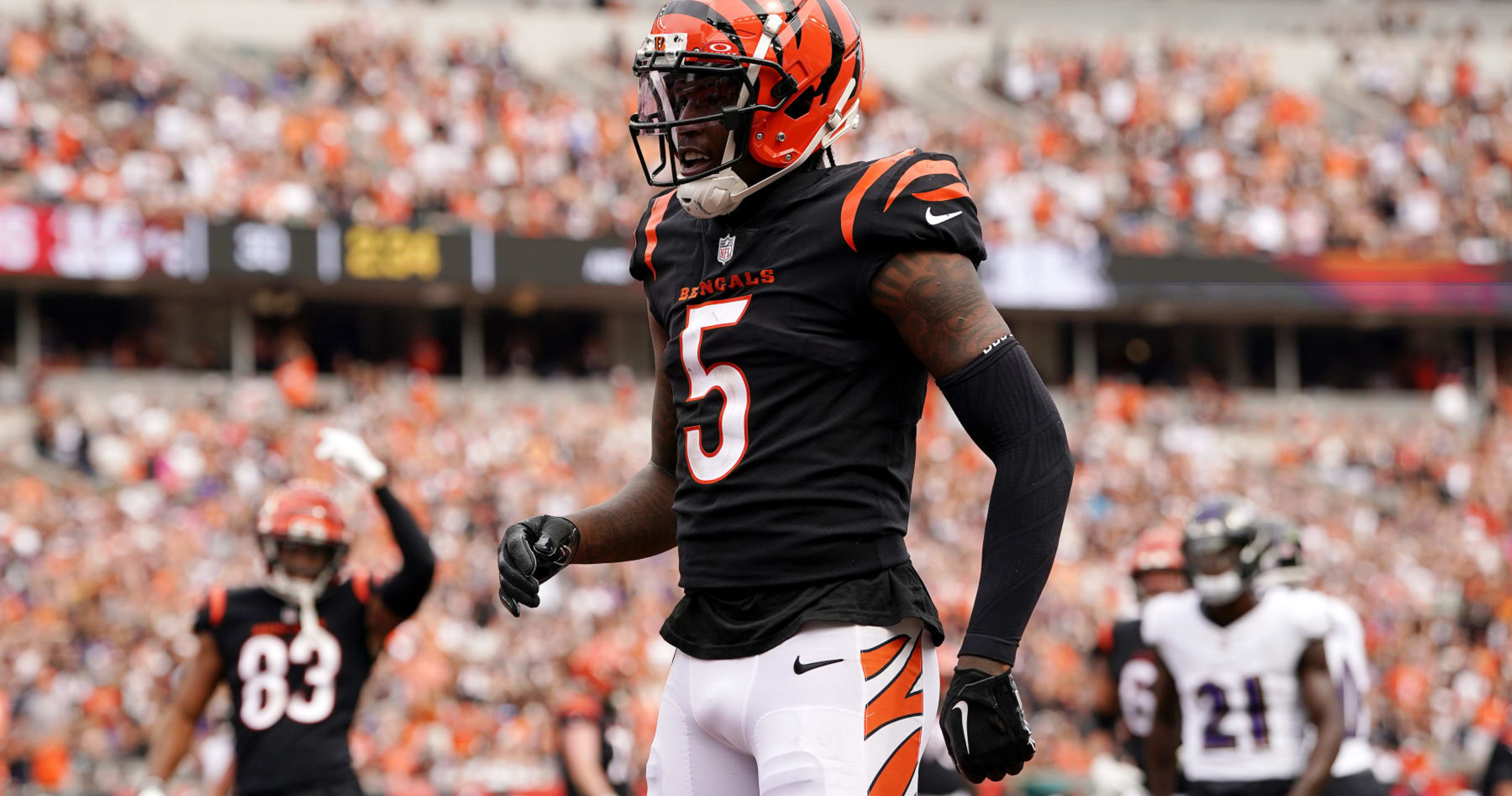 NFL Rumors: Bengals' Tee Higgins Out vs. Cardinals in Week 5 with Rib Injury