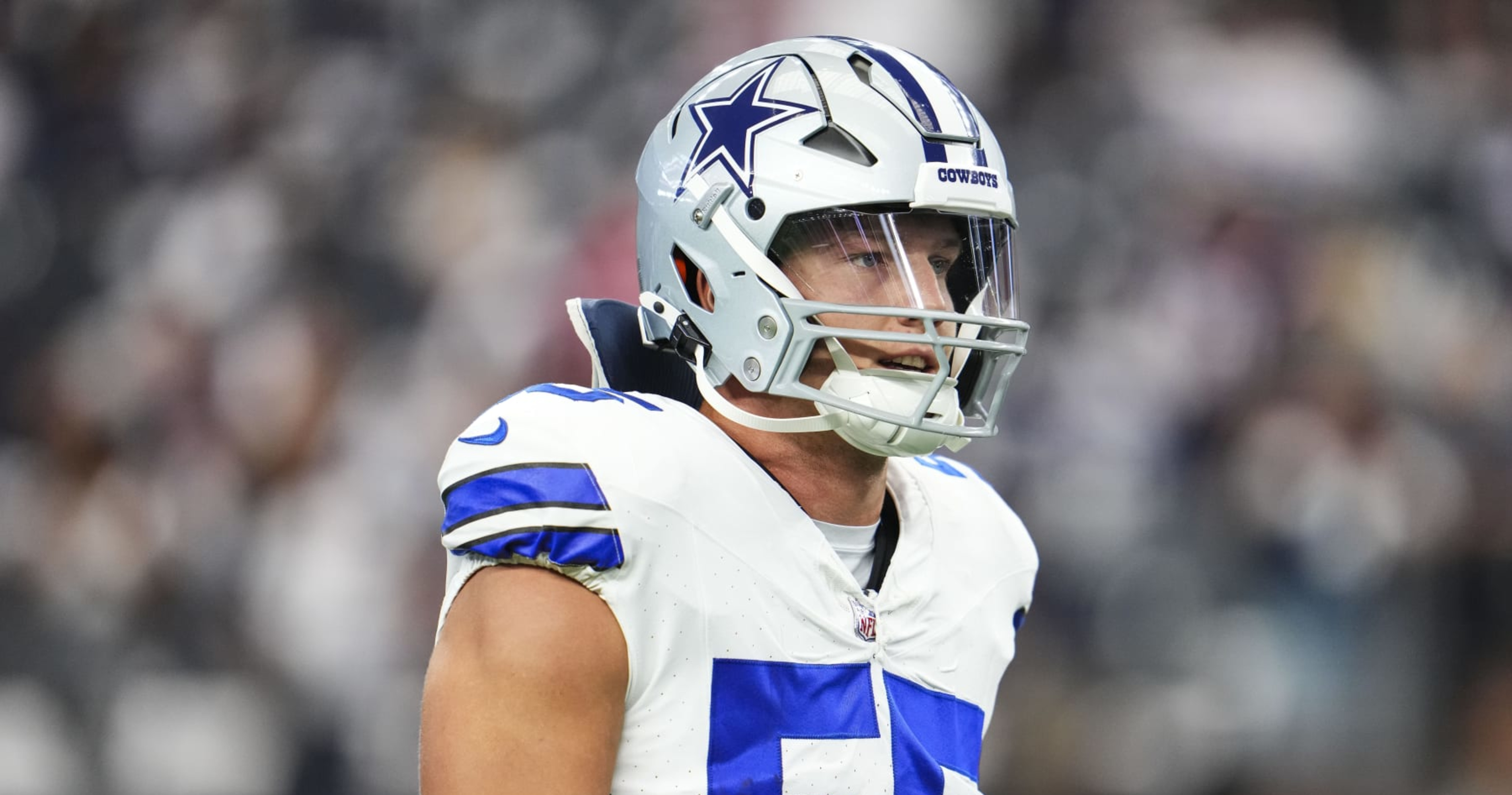 Leighton Vander Esch of Dallas Cowboys could miss game vs. Giants