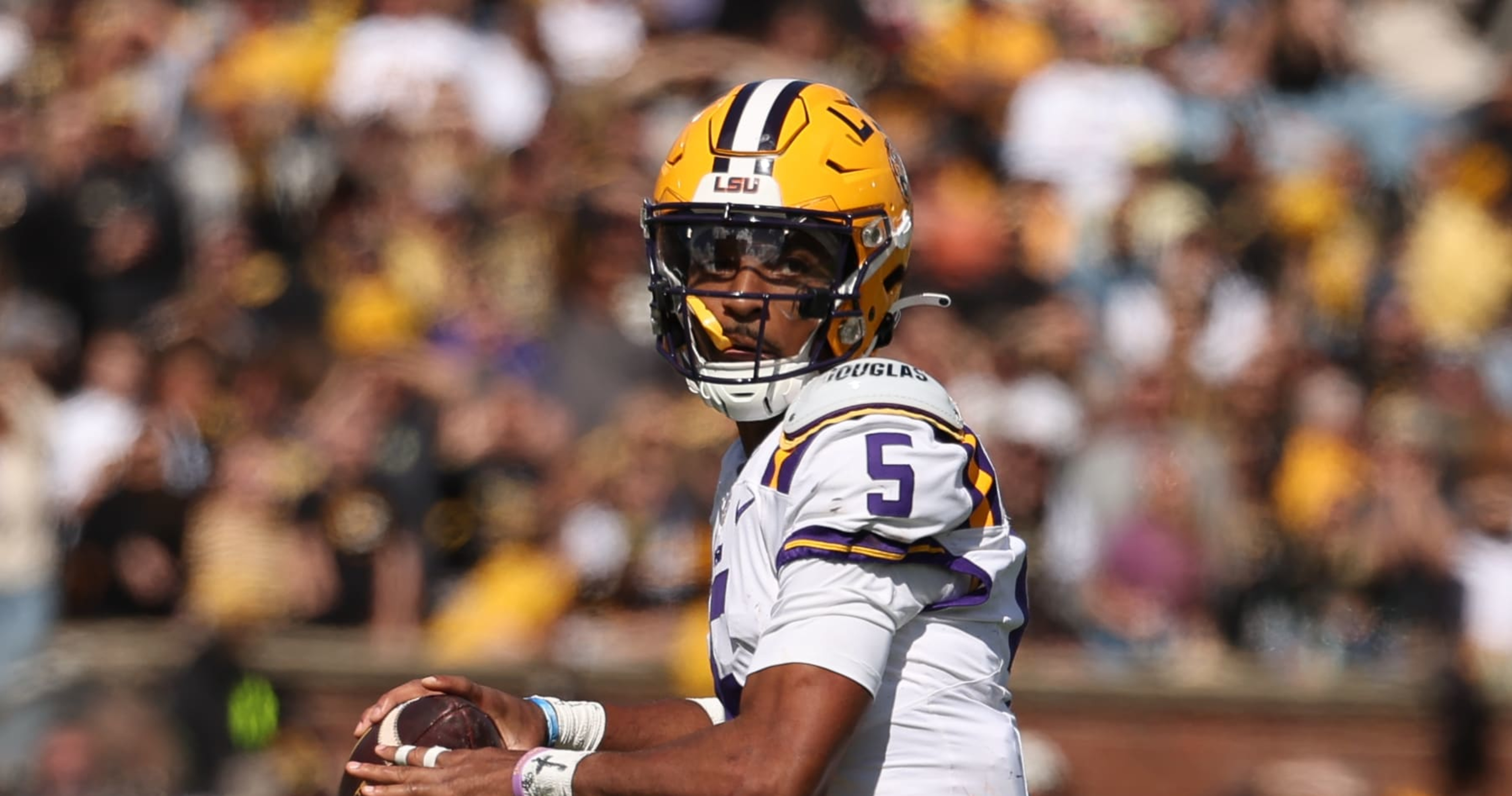 Bleacher Report dropped their CFB Quarterback Rankings after Week 2 