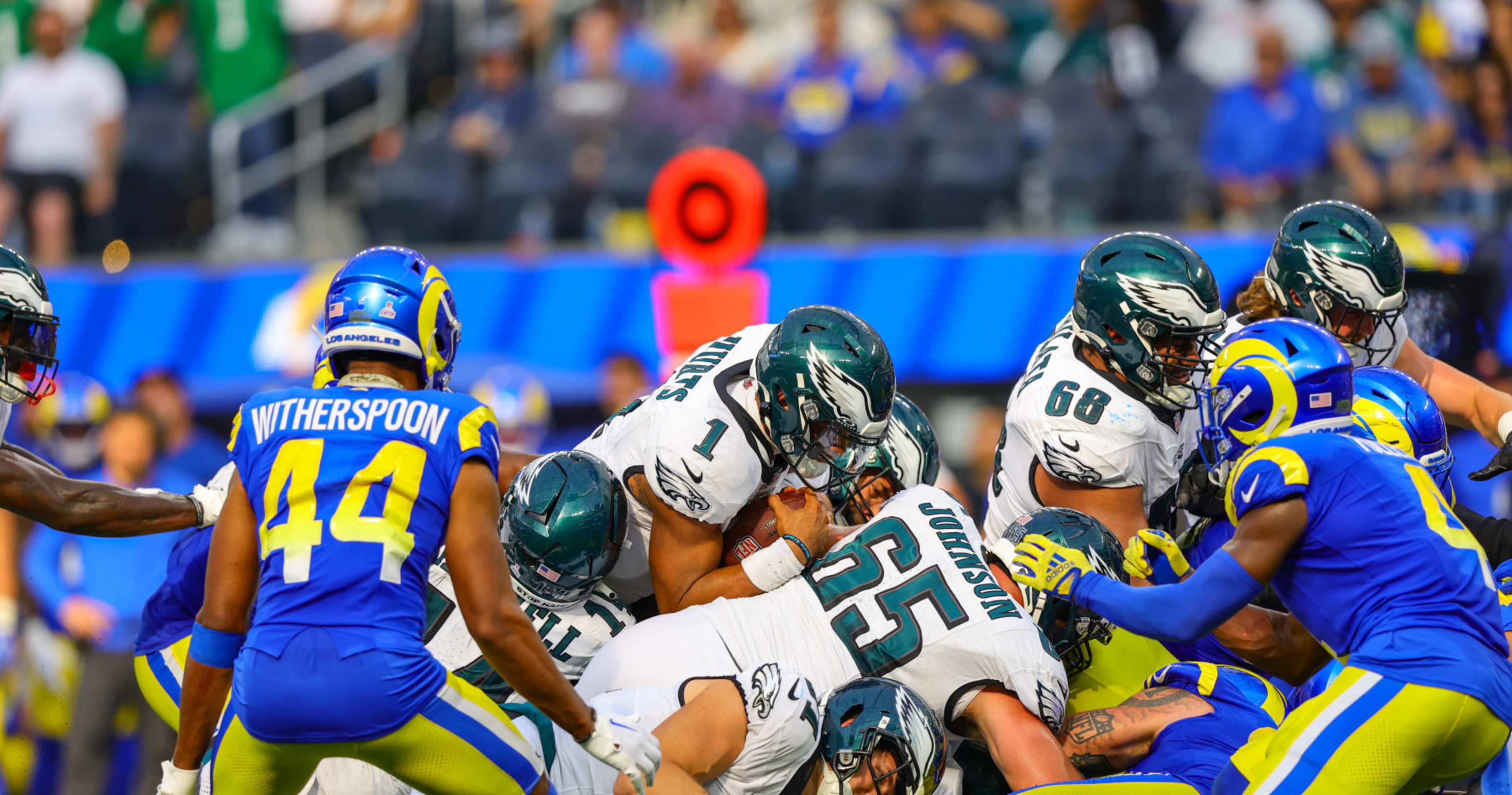 The 'FOX NFL Sunday' crew discuss the Eagles' 'tush push' and if it should  be banned?