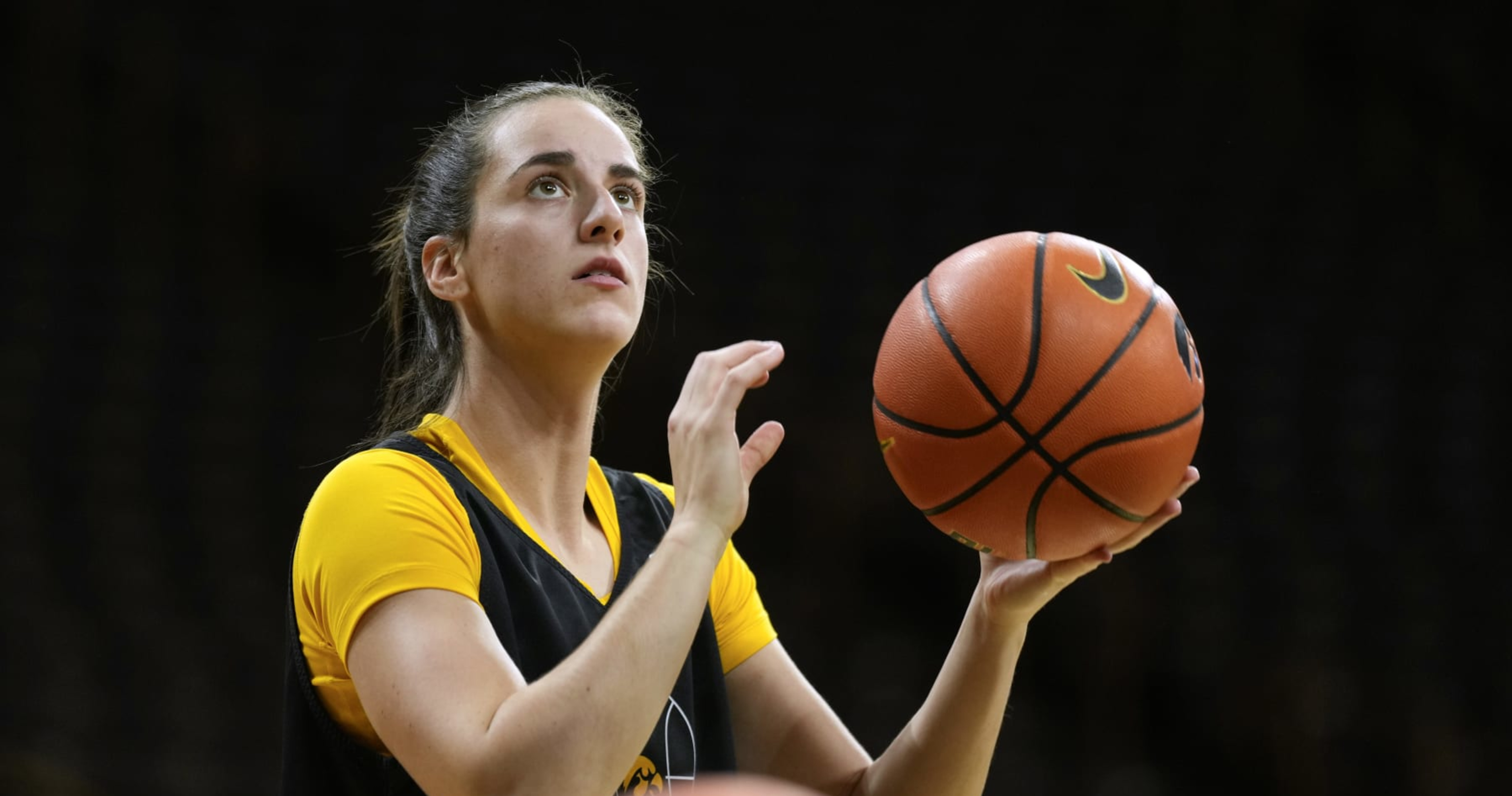 Caitlin Clark, Iowa Set Women's Basketball Record with 55,646 Fans at  DePaul Game, News, Scores, Highlights, Stats, and Rumors