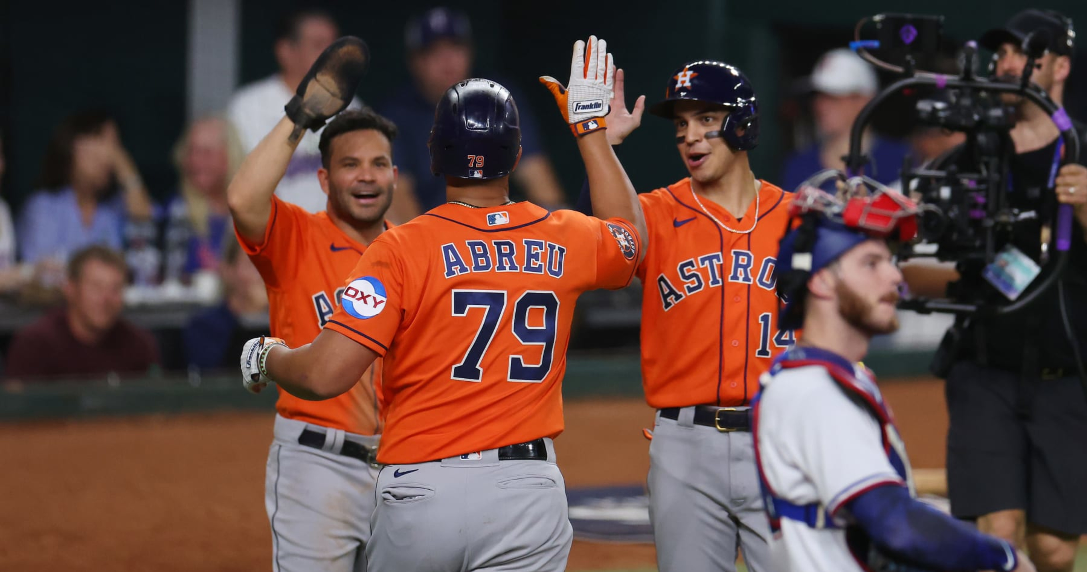 Astros Praised by MLB Fans for 'Relentless' Offense in ALCS Game 4