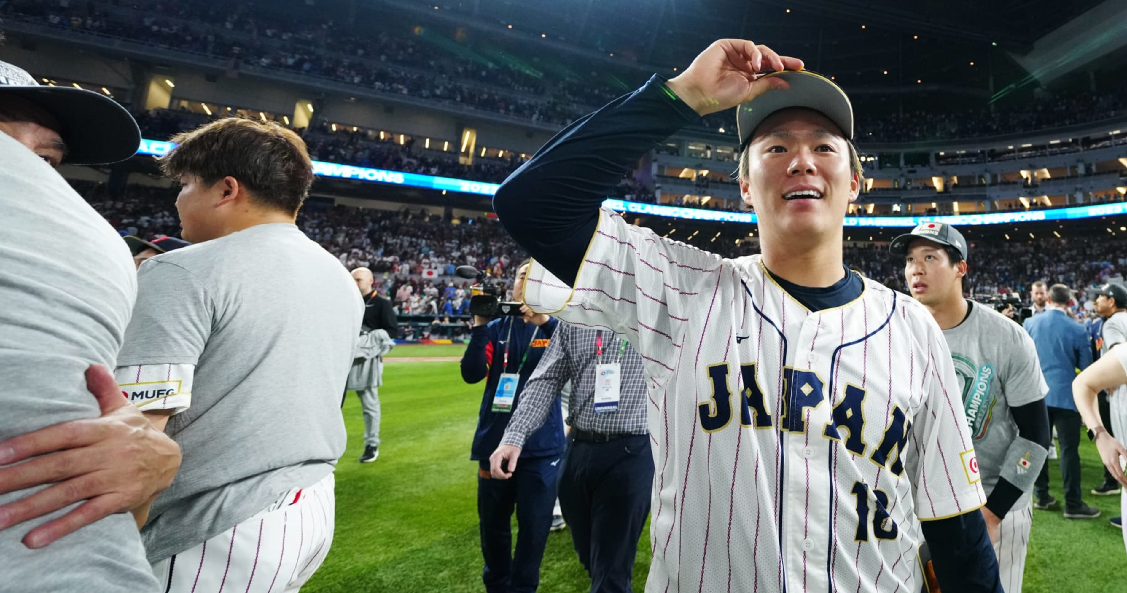 New York Yankees Battling Mets For Japanese Star