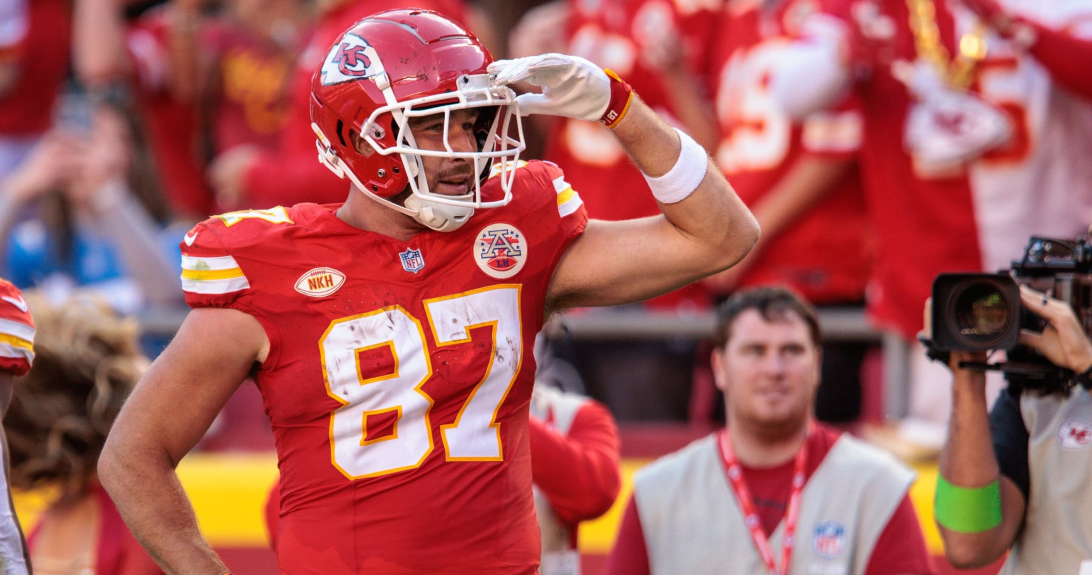 Taylor Swift And Jackson Mahomes At Chiefs vs Chargers