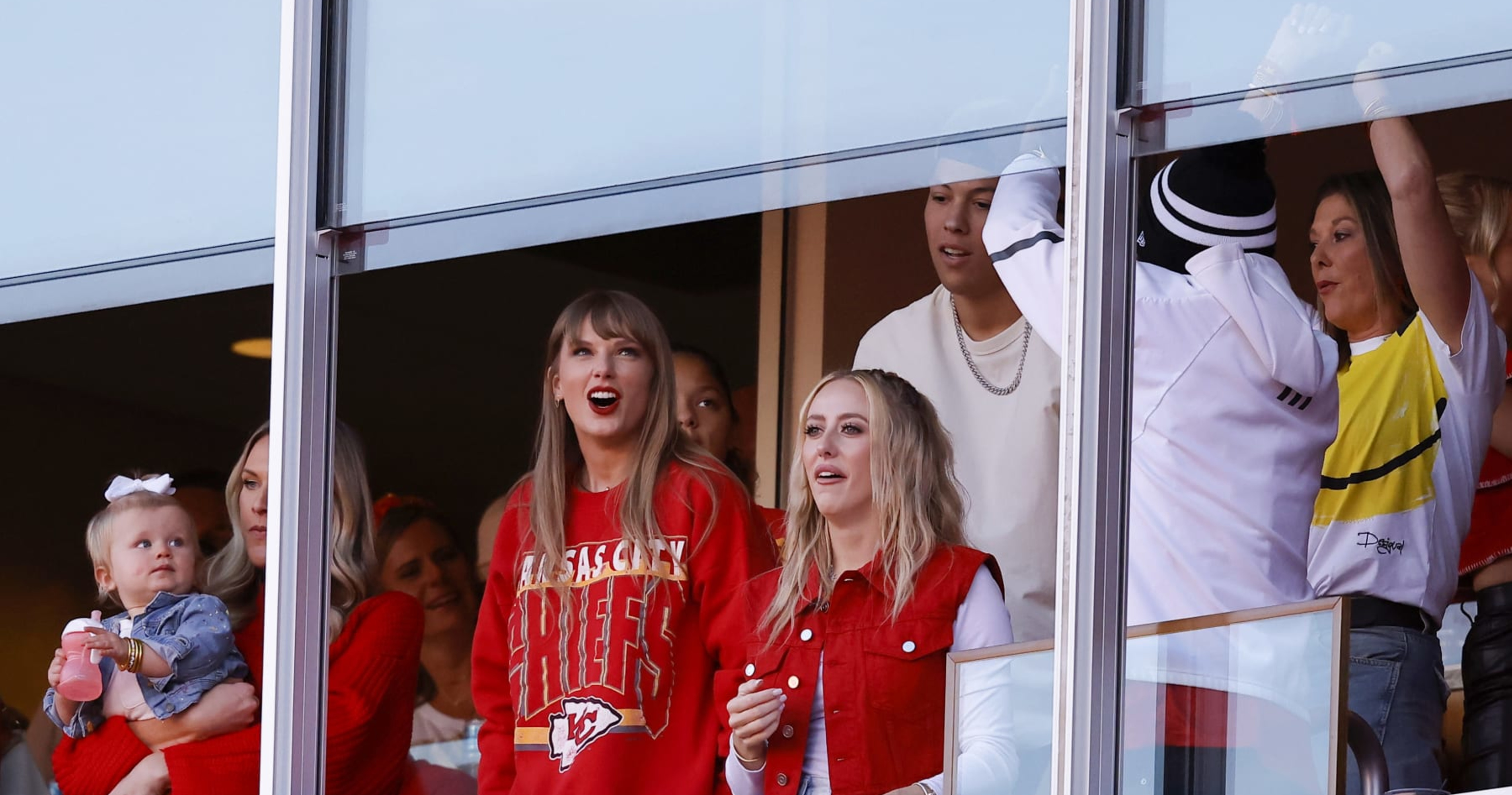 Travis Kelce stars as Kansas City Chiefs, with Taylor Swift in attendance,  beat Denver Broncos