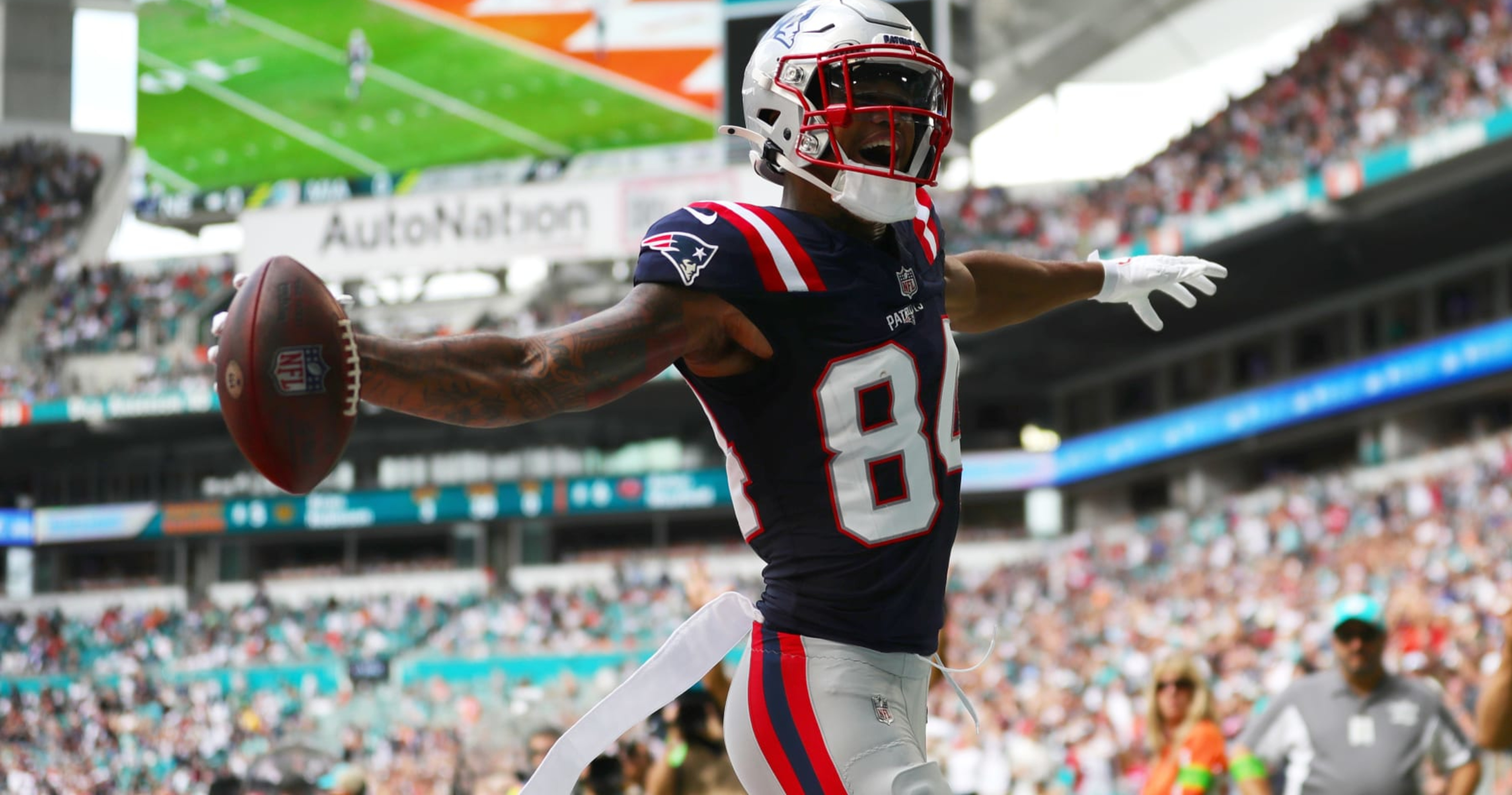 Patriots Rumors: Kendrick Bourne Out for Season After Knee Injury in Loss to Dolphins