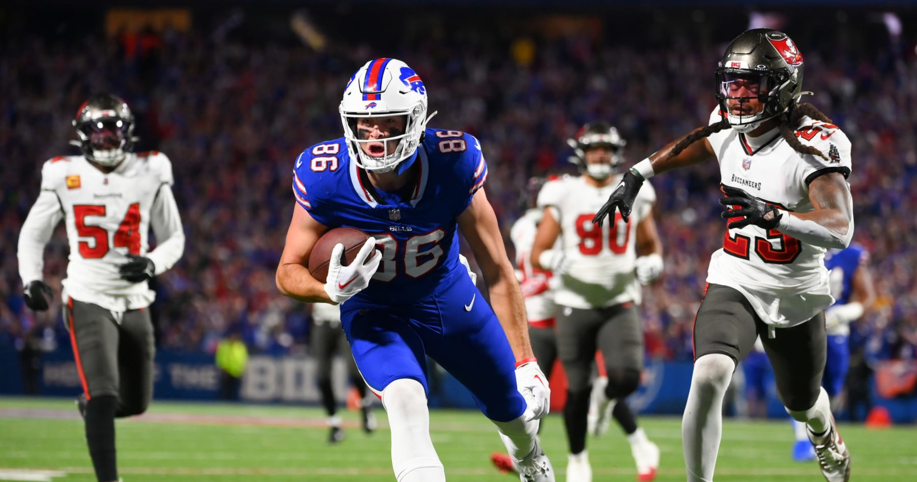 Bills vs. Bengals Picks, Lineup Tips for Daily Fantasy DraftKings for