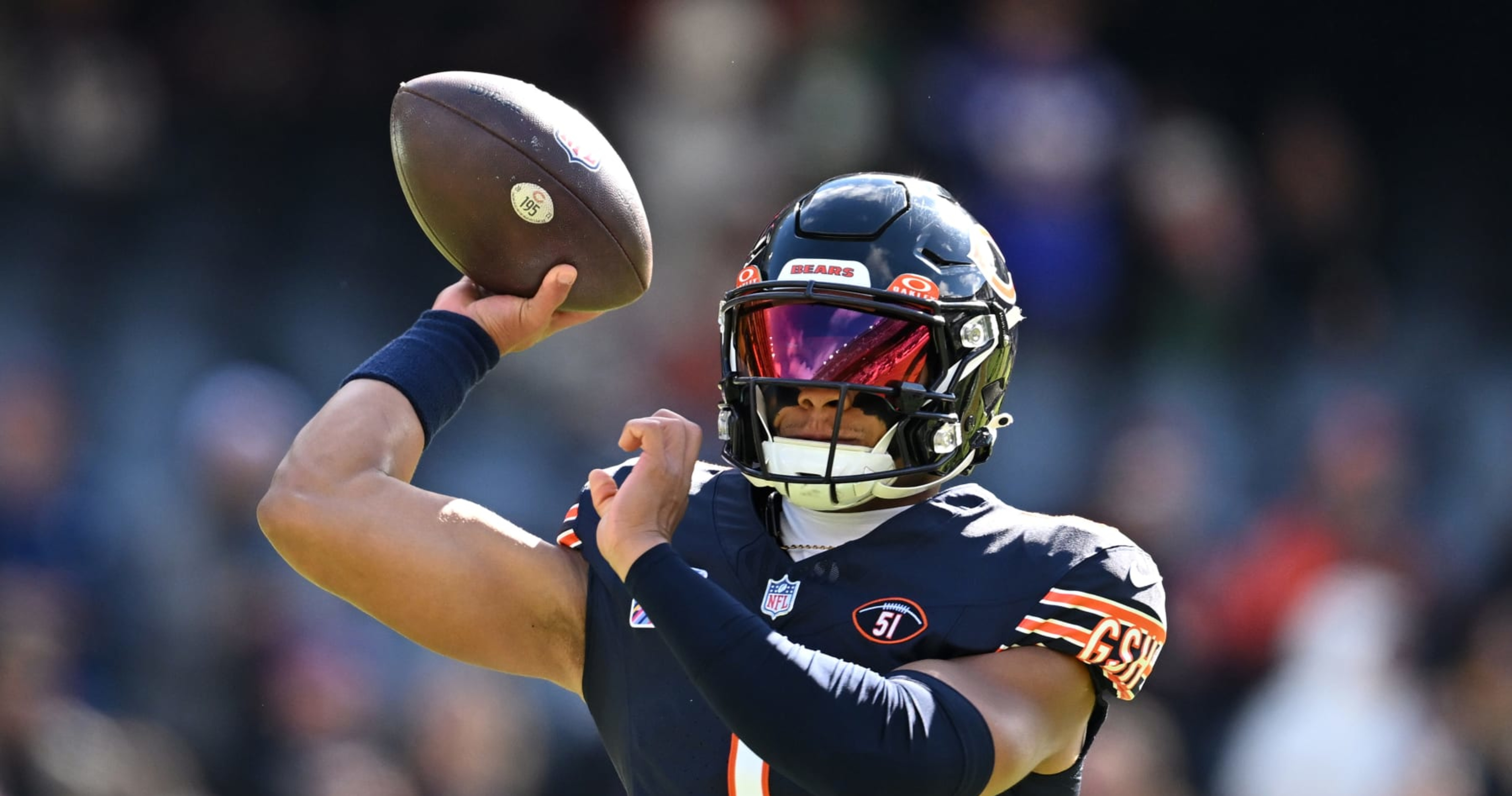 Bears' Justin Fields Doubtful Vs. Panthers With Thumb Injury; Tyson ...