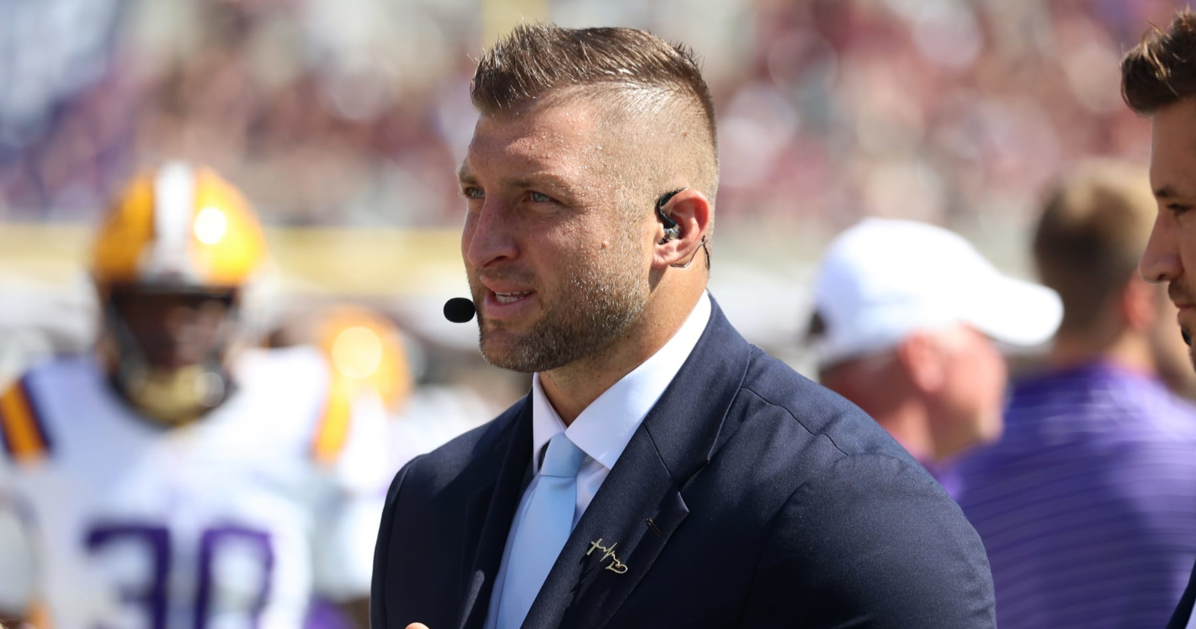 Florida Legend Tim Tebow to Speak to Team Ahead of Season Finale vs. Florida State