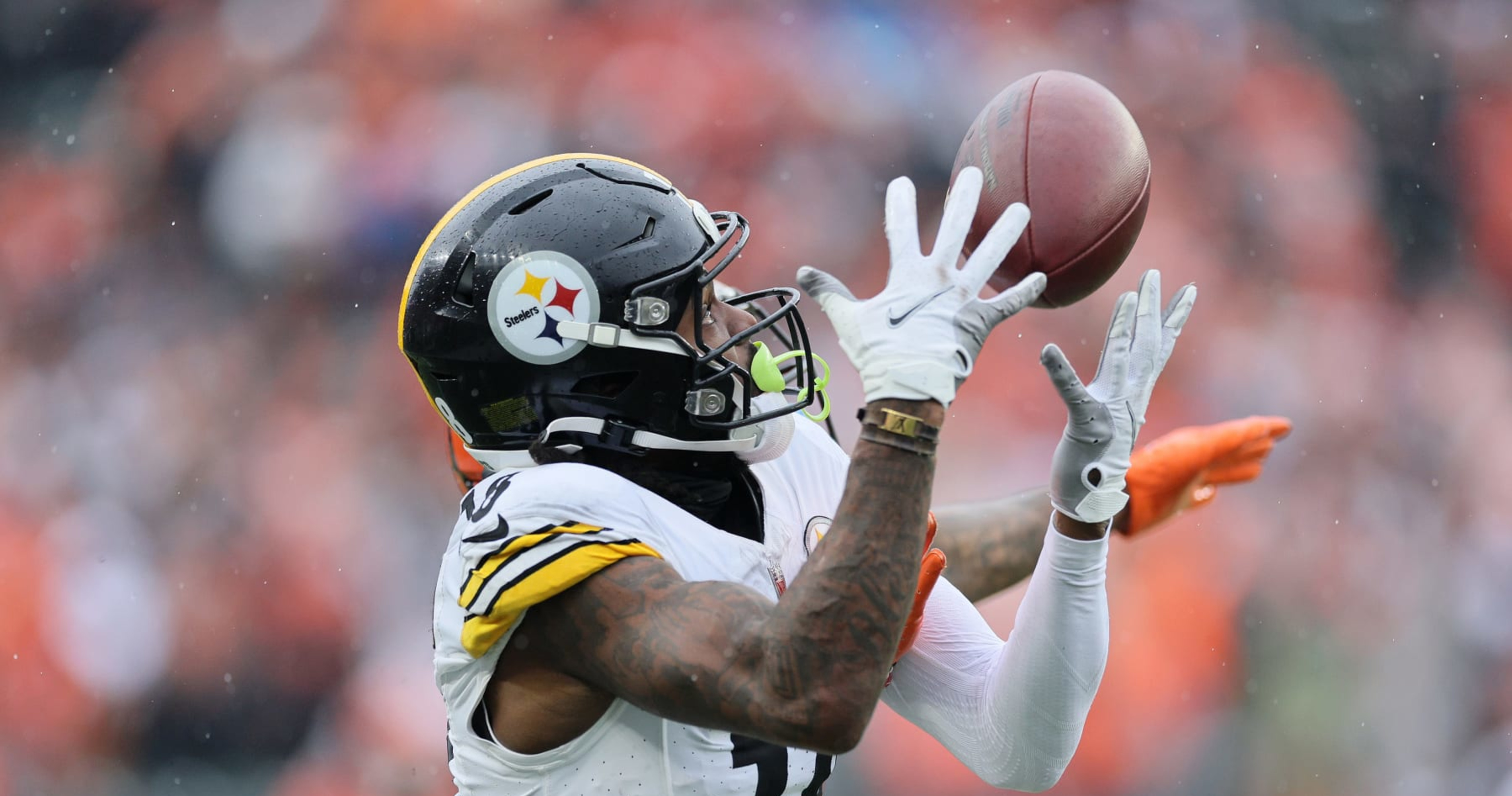 Steelers WR Diontae Johnson put on IR, out at least 4 games - ESPN