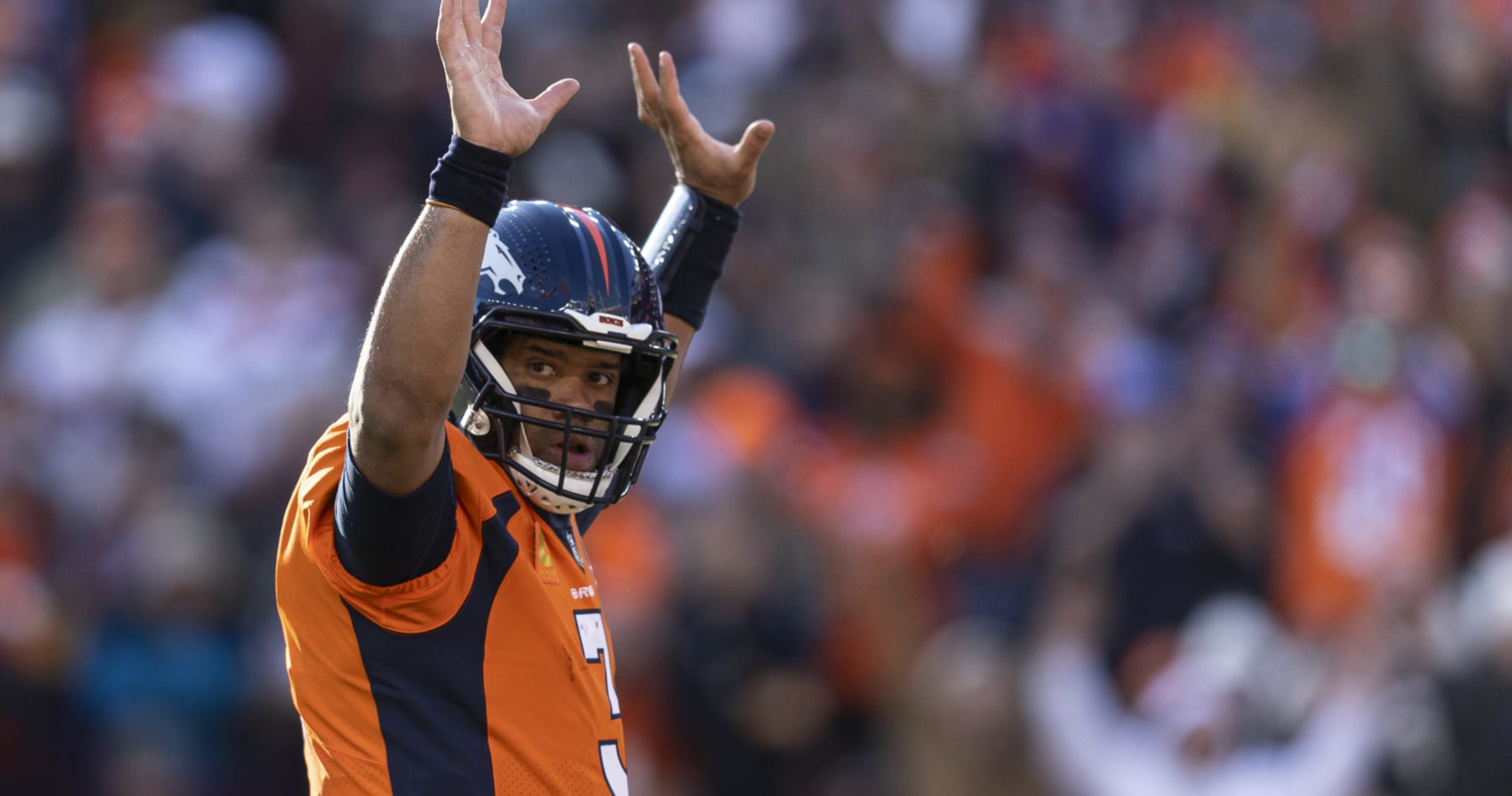 NFL Coach: Sean Payton Calling Broncos Games 'Almost as If Russell Is a Rookie QB'