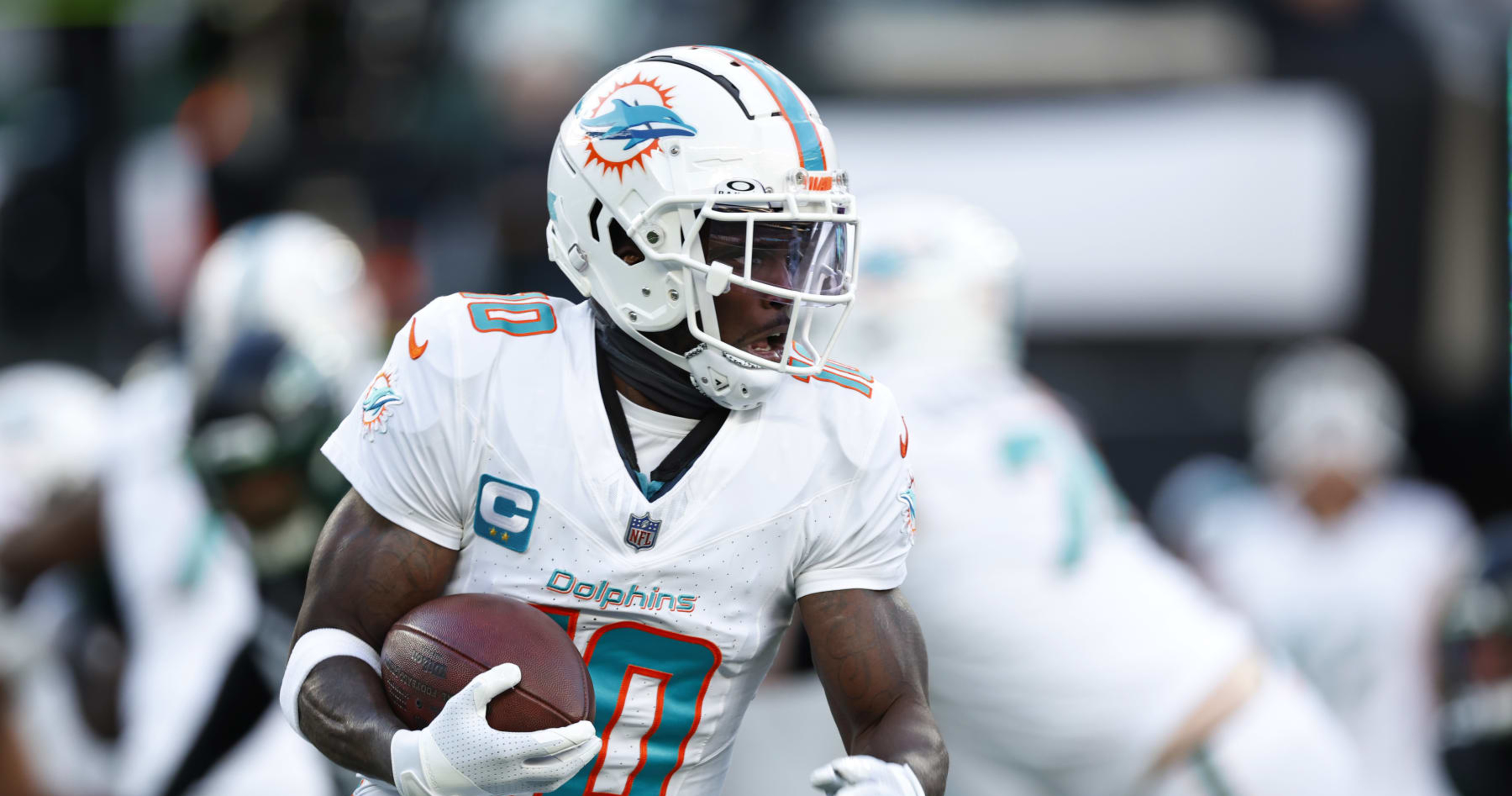 Tyreek Hill Says Dolphins Are 'Better' Than Chiefs' 2019-20 Super Bowl ...