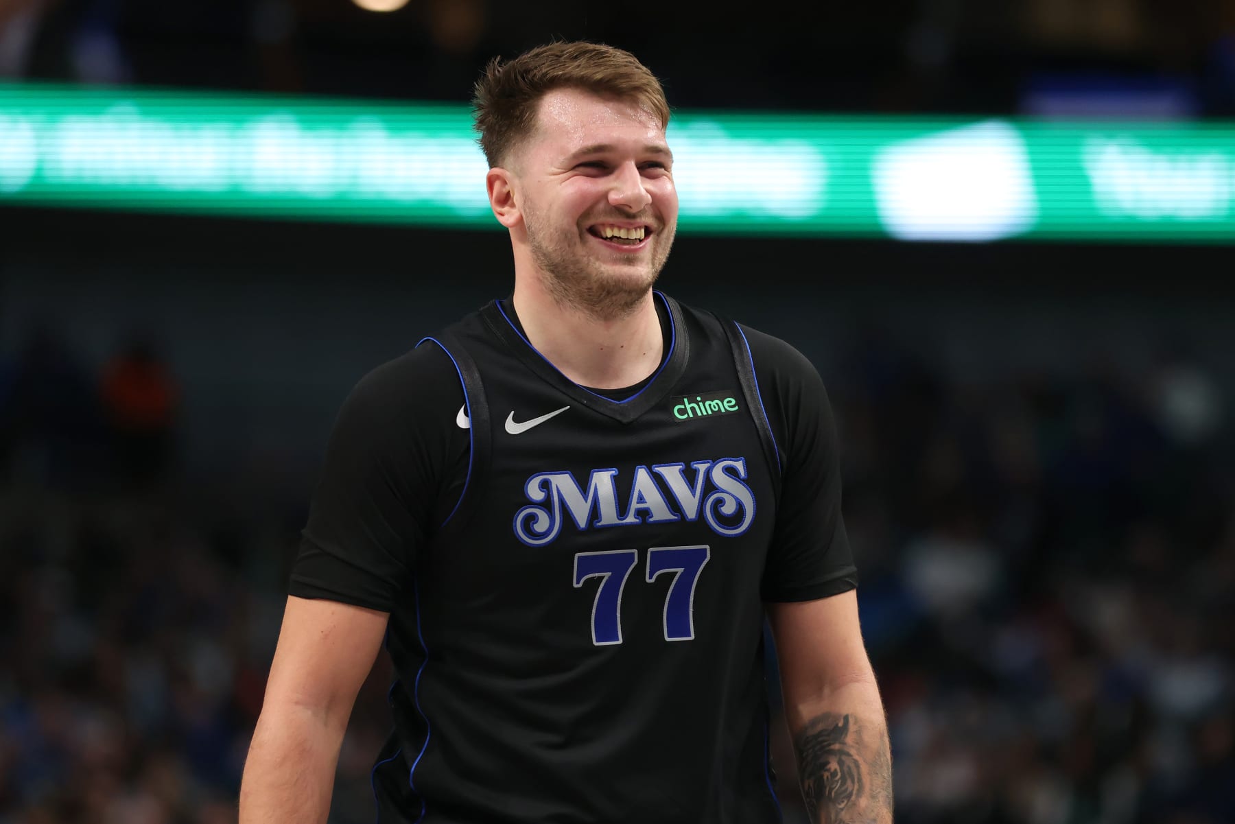 Mavs' Luka Dončić, Fiancée Anamaria Goltes Announce Birth of Daughter Gabriela - Vimarsana News