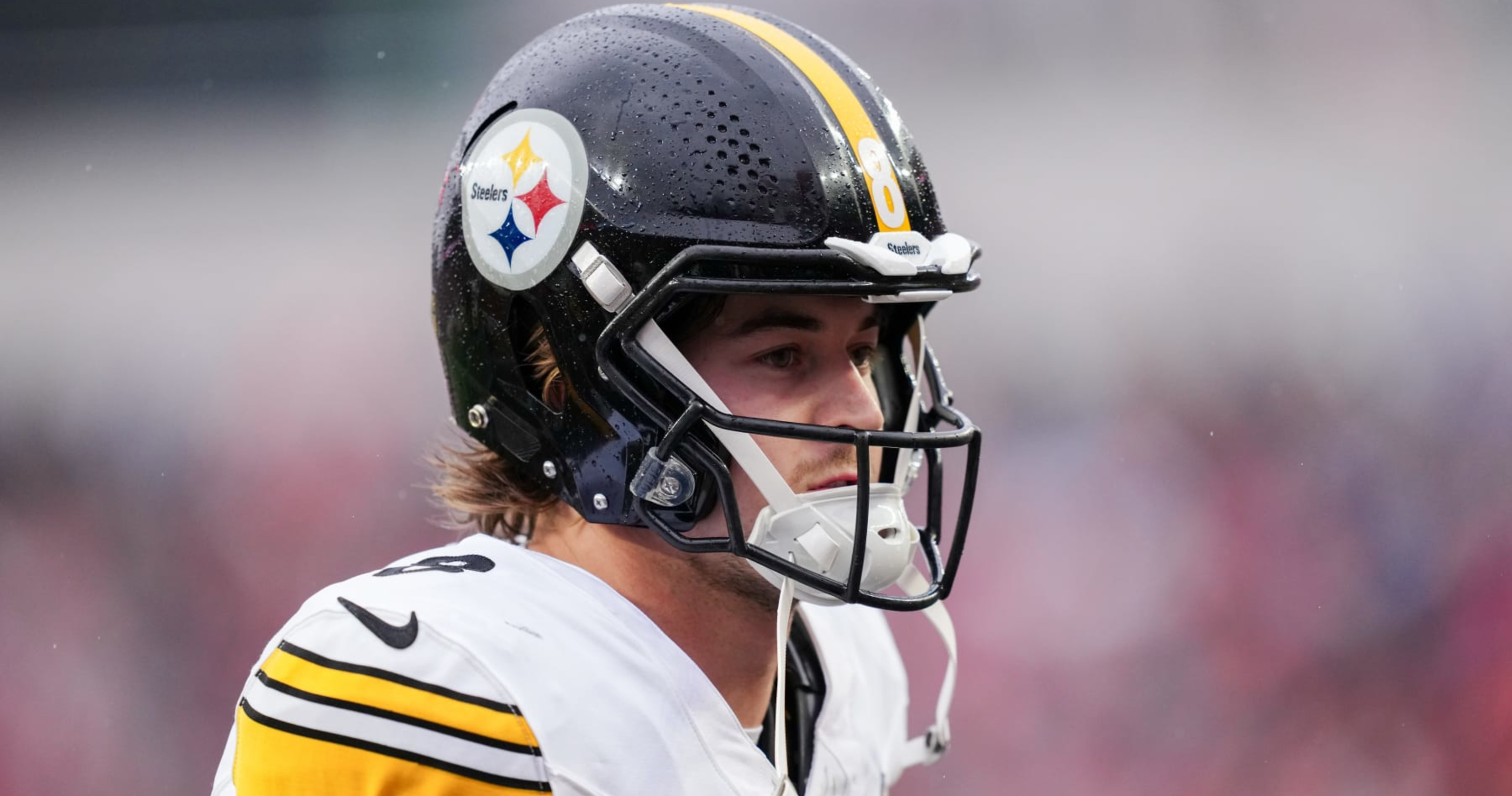 Steelers' Kenny Pickett Has Surgery on Ankle Injury; Trubisky to Start