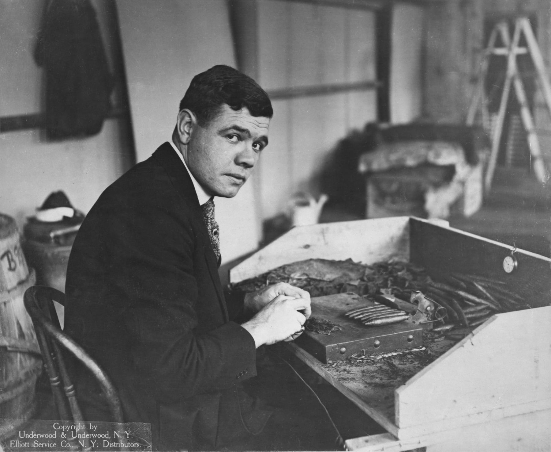Babe Ruth Rookie Card Psa 10:  Investment Goldmine? - uz2yii5