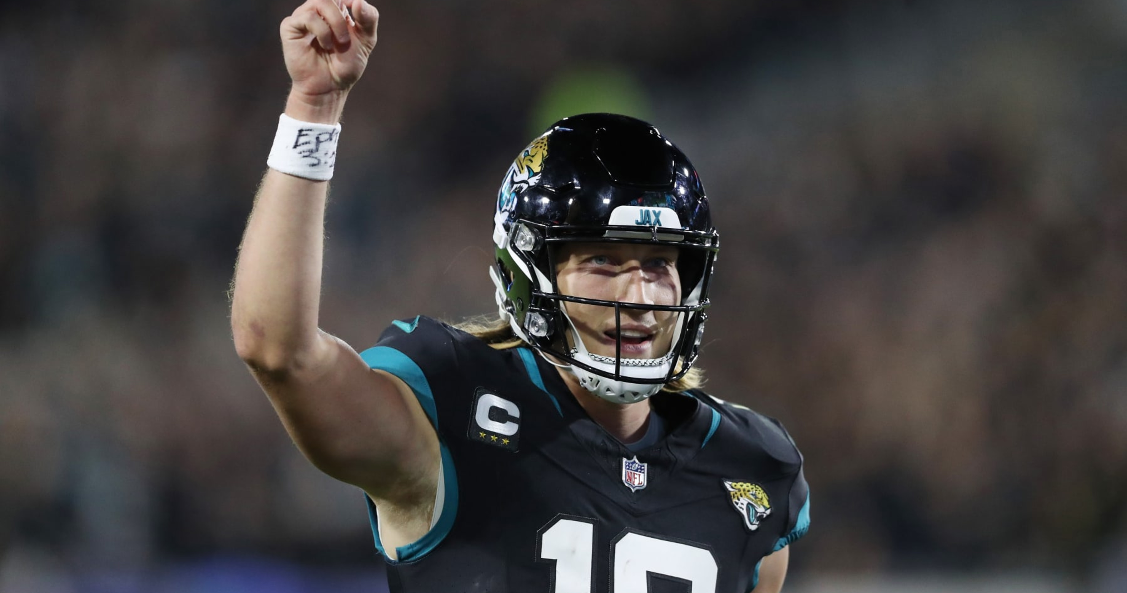 Jaguars' Trevor Lawrence Will Start vs. Browns Despite Injury Suffered ...