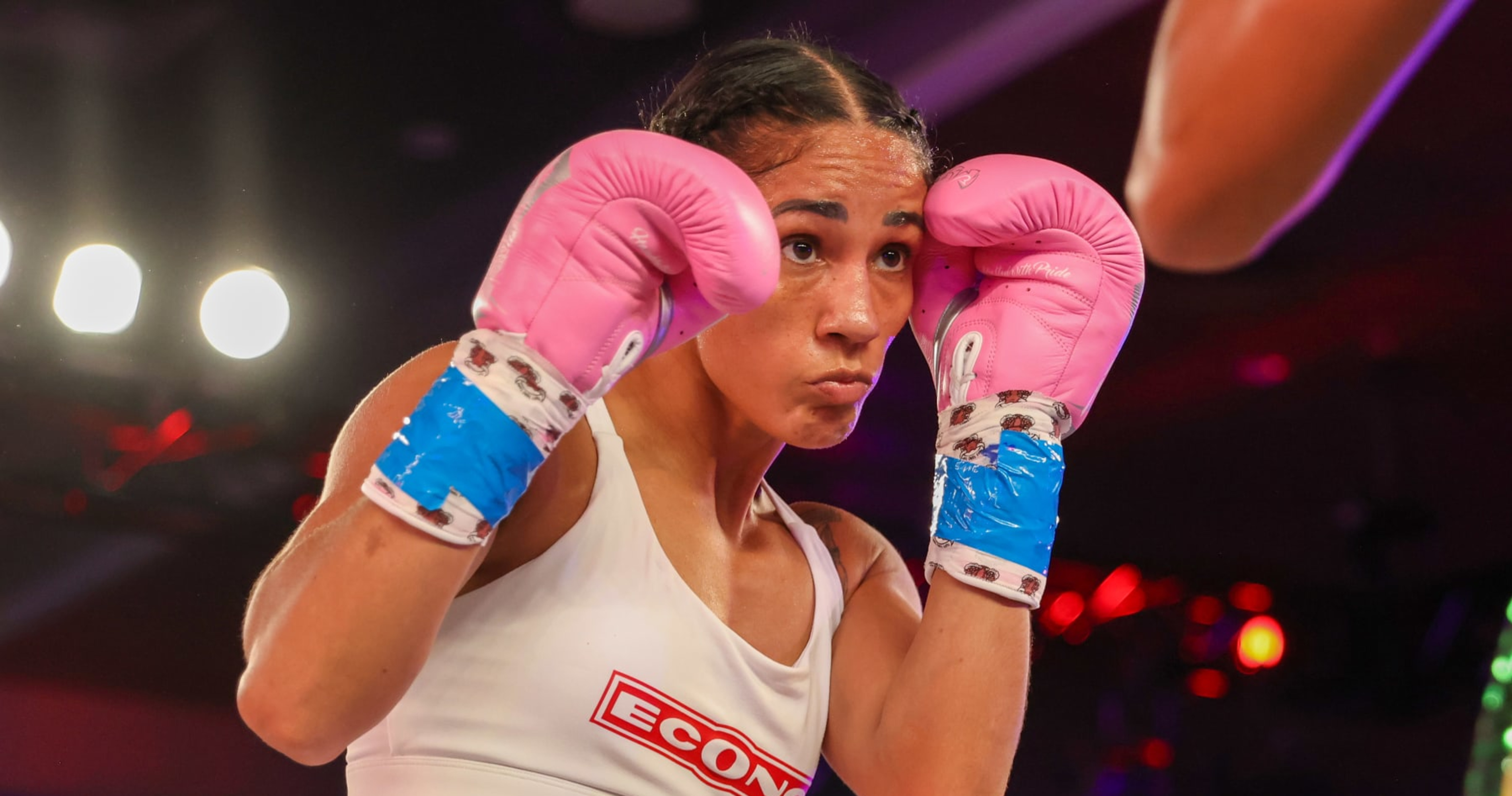 Amanda Serrano Vacates WBC Title After Ruling Refuses Fights Under Men ...