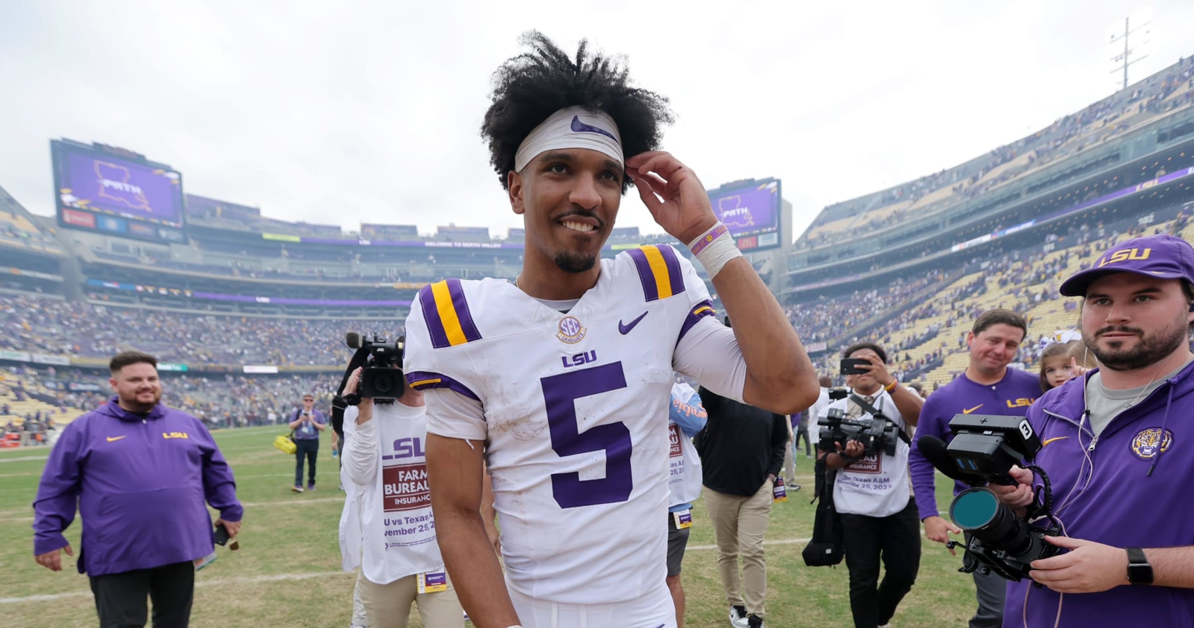 Kiper: LSU's Jayden Daniels 'Trending Toward' Being 1st Rounder In 2024 ...