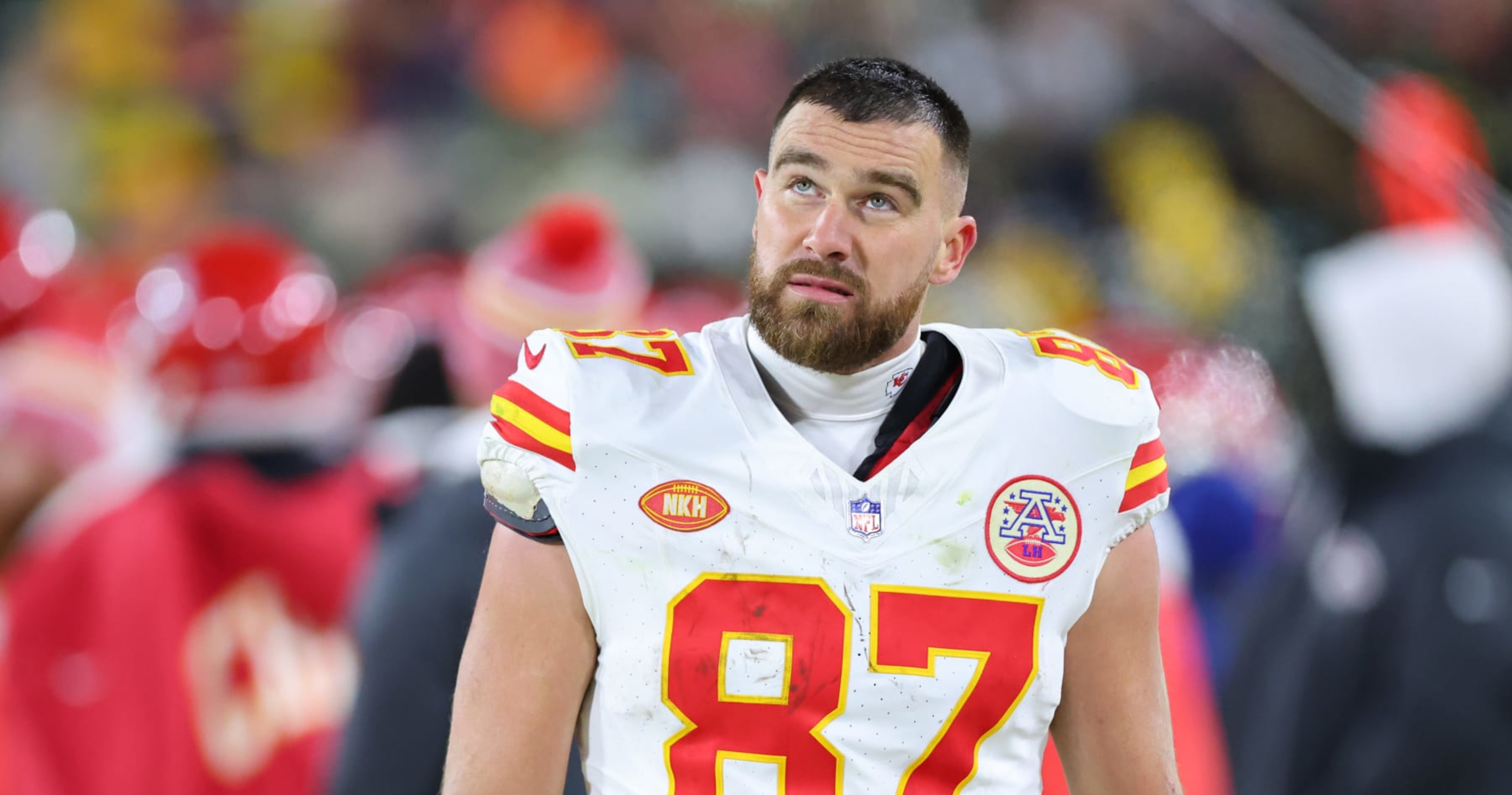 Travis Kelce's Game-Worn NFL Jersey Breaks Record for His Item amid ...