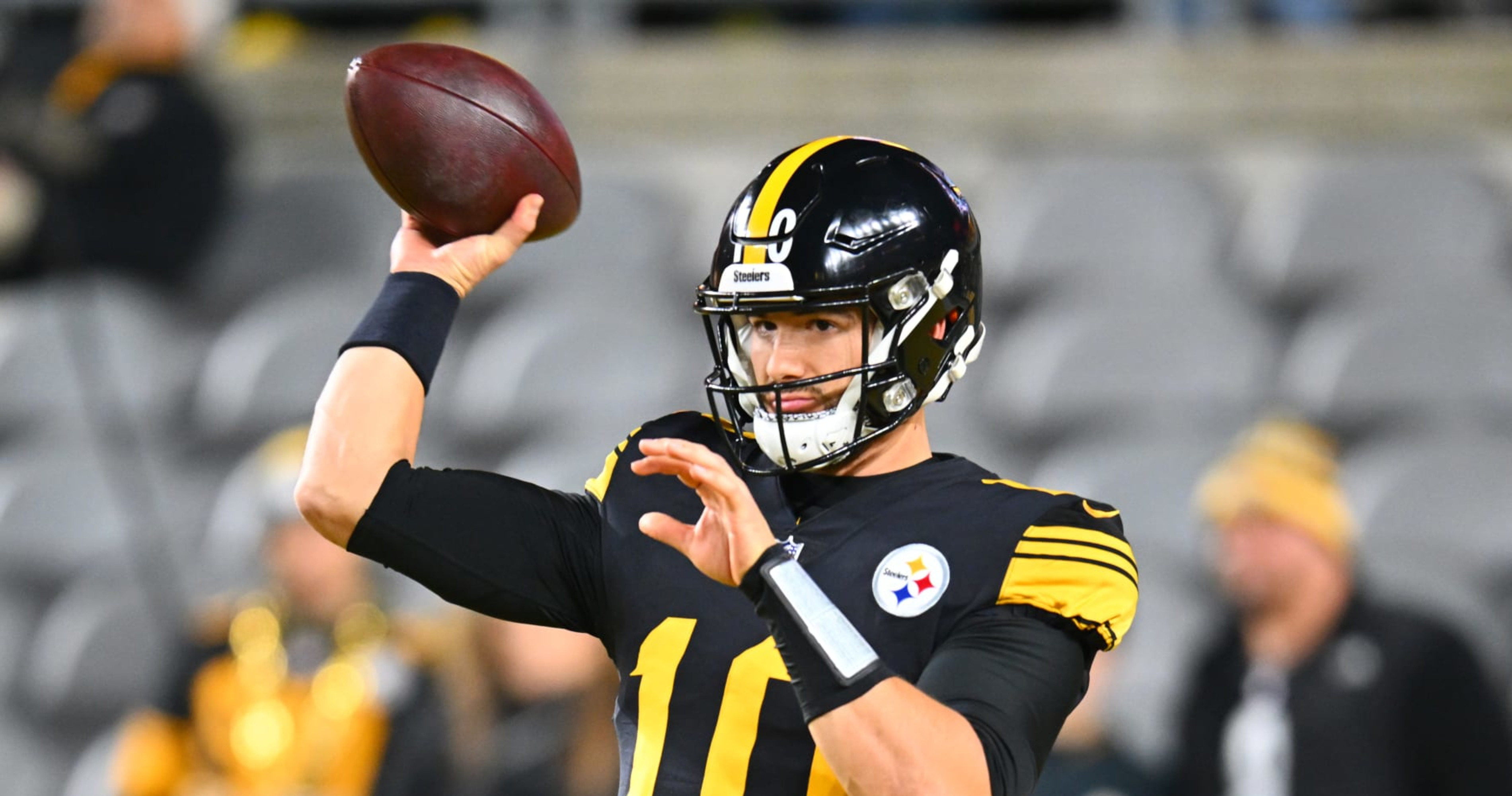 Mitchell Trubisky Steelers Offense Roasted by NFL Fans in TNF