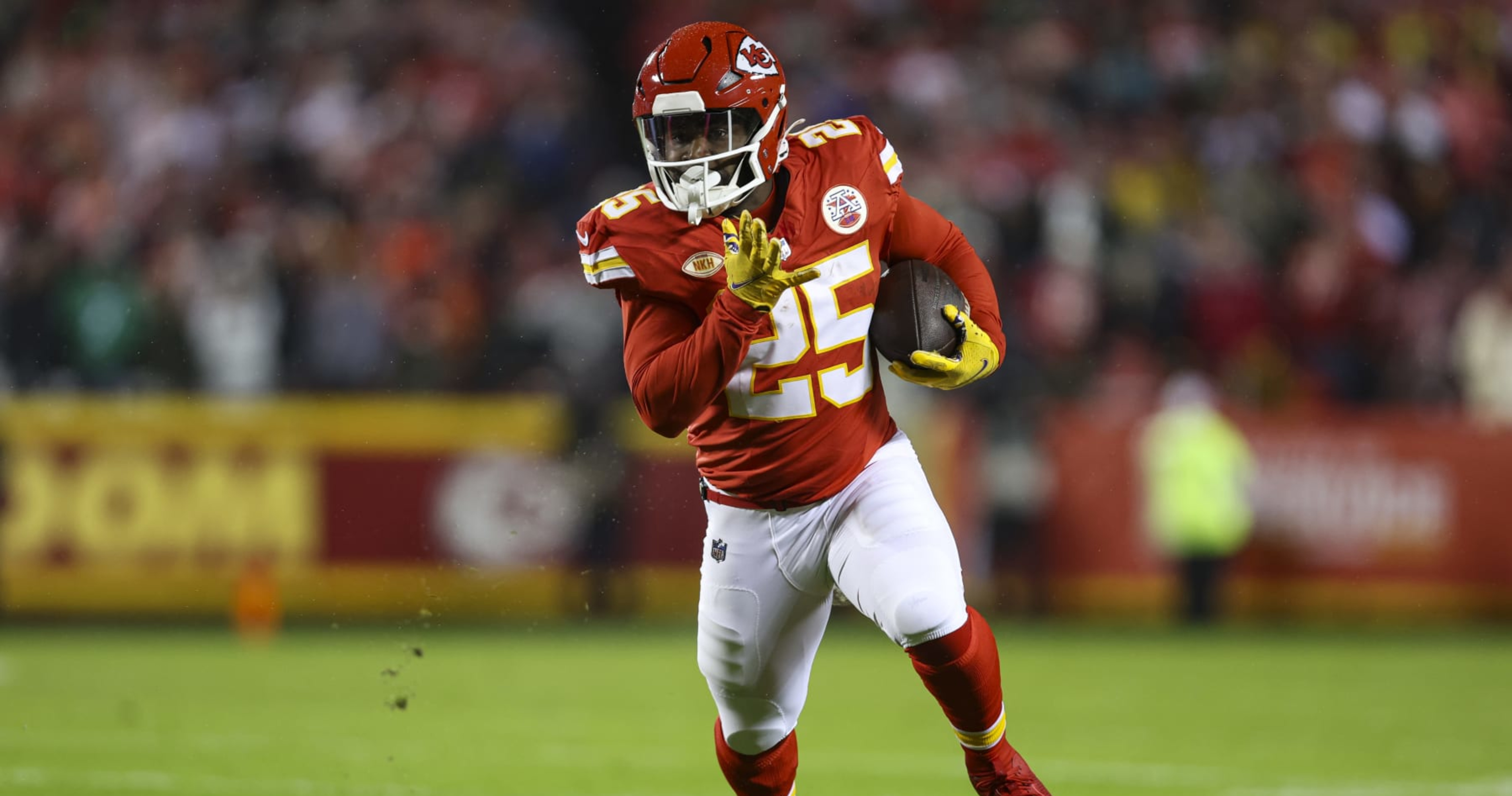 Clyde Edwards-Helaire To Be Chiefs' RB1 After Isiah Pacheco Injury, HC ...