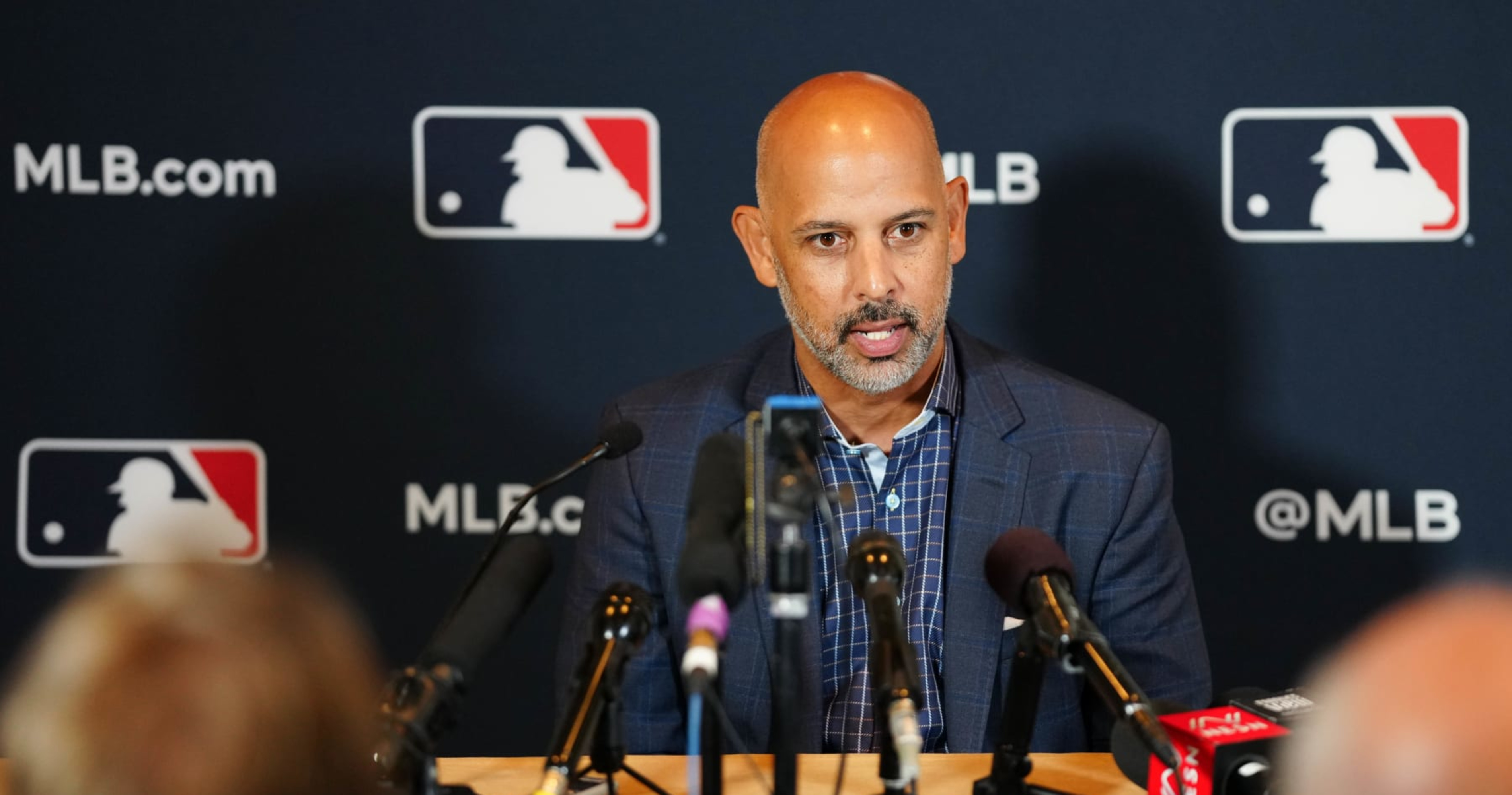 Red Sox Rumors: Alex Cora Draws 'Strong Interest' from MLB Teams amid Contract Buzz thumbnail